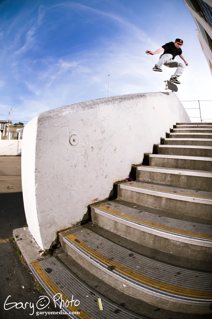scarlinkickflip5050clipper.jpg