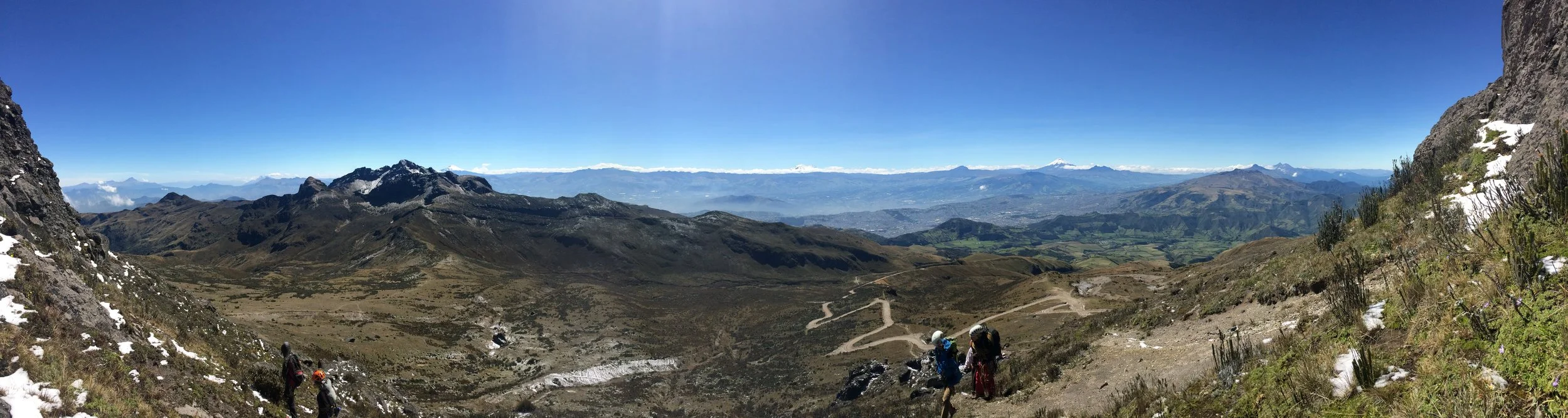 Climbing Guagua Pichincha 