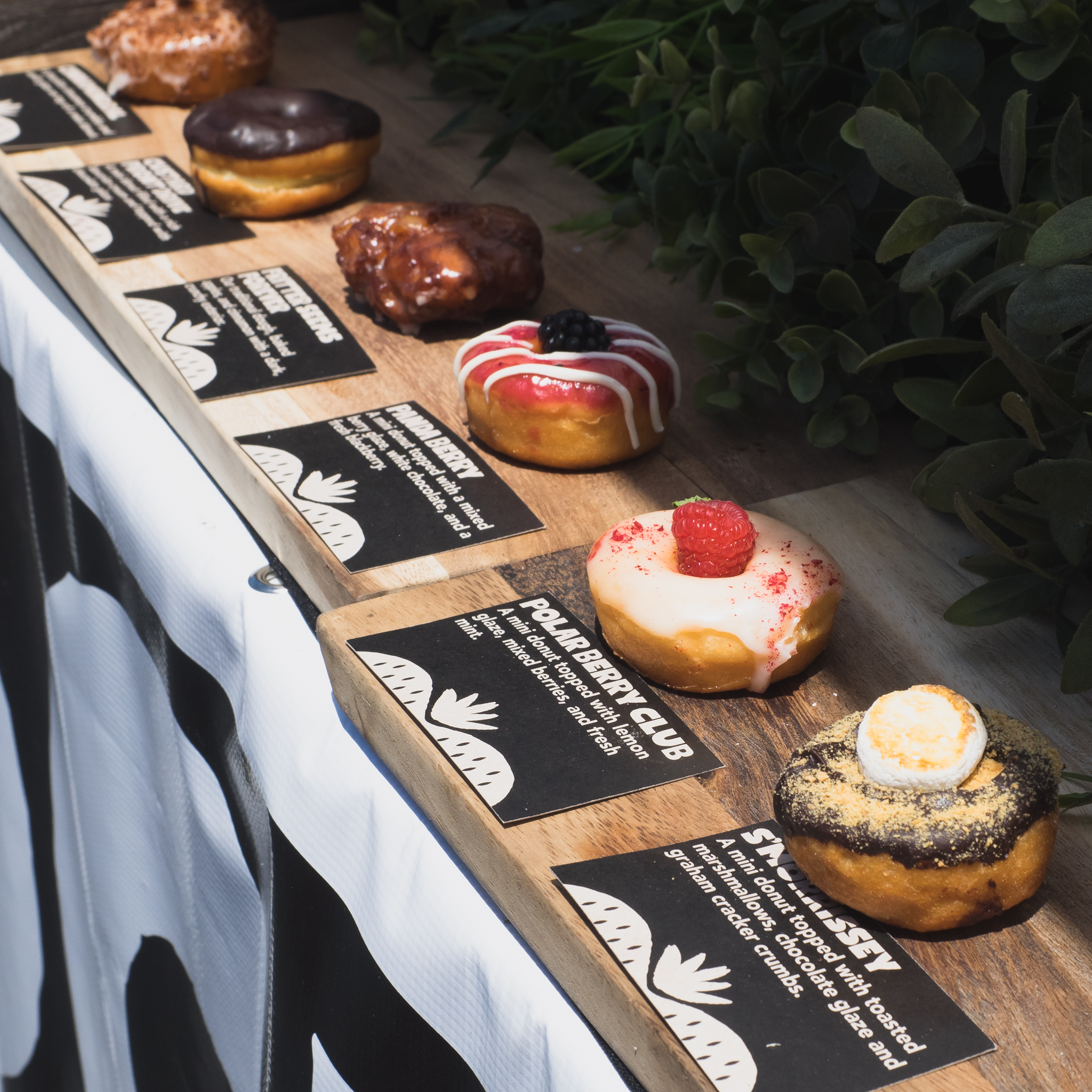 donut friend 's mini donuts.