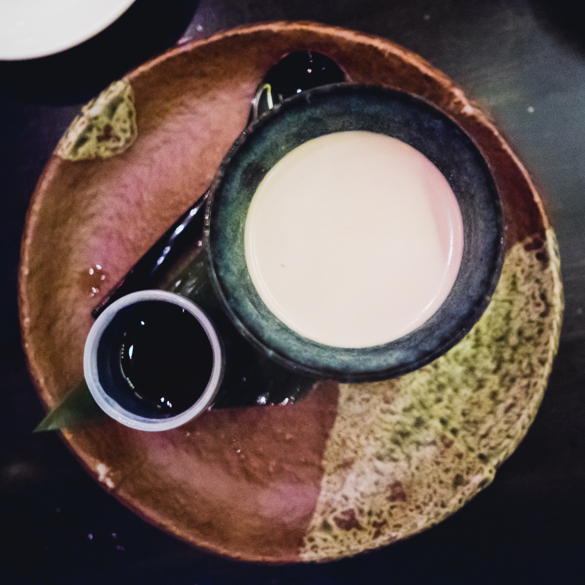 hojicha (roasted green tea) panna cotta .