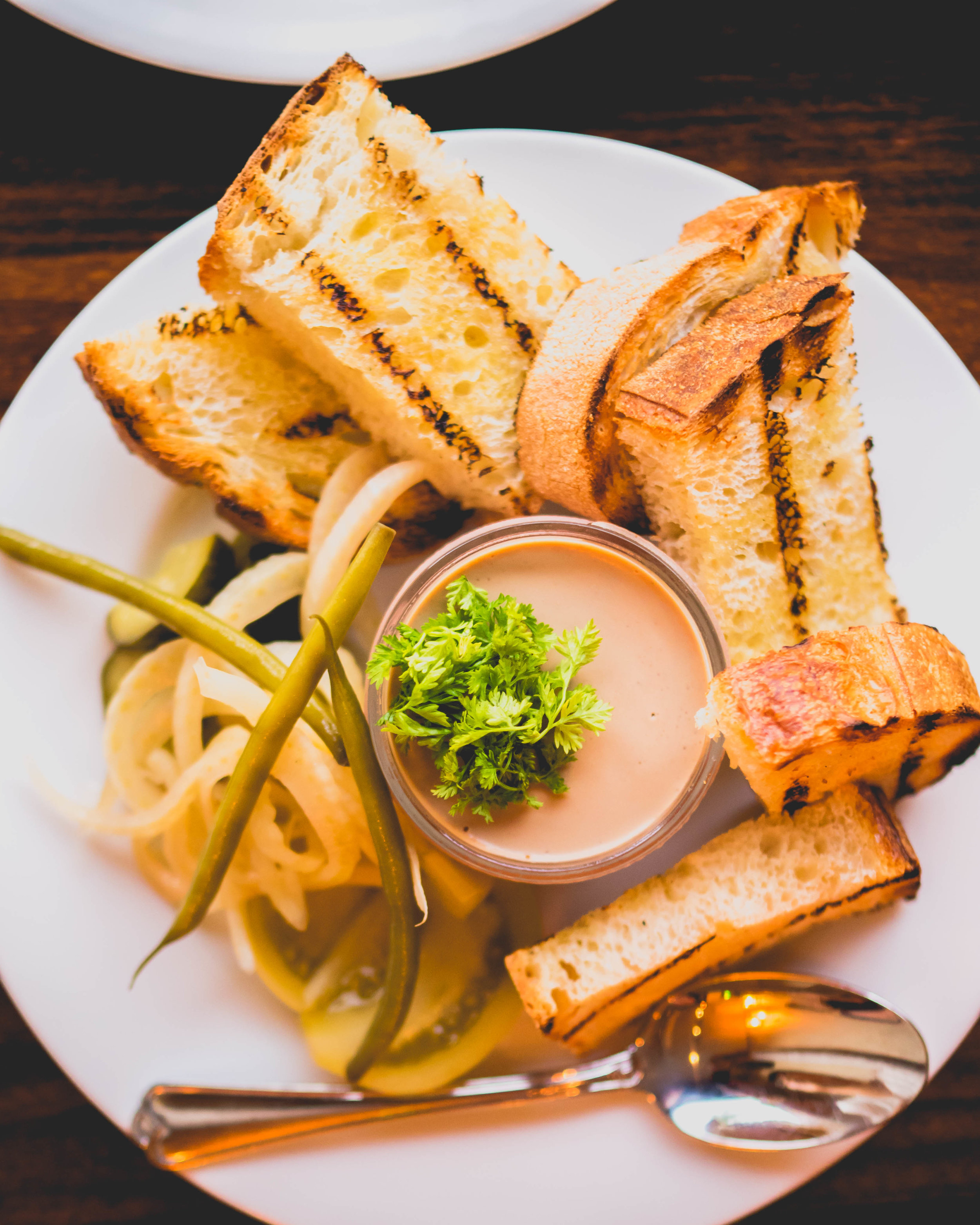 pate : chicken liver pate, grilled bread, house pickles, herbs.