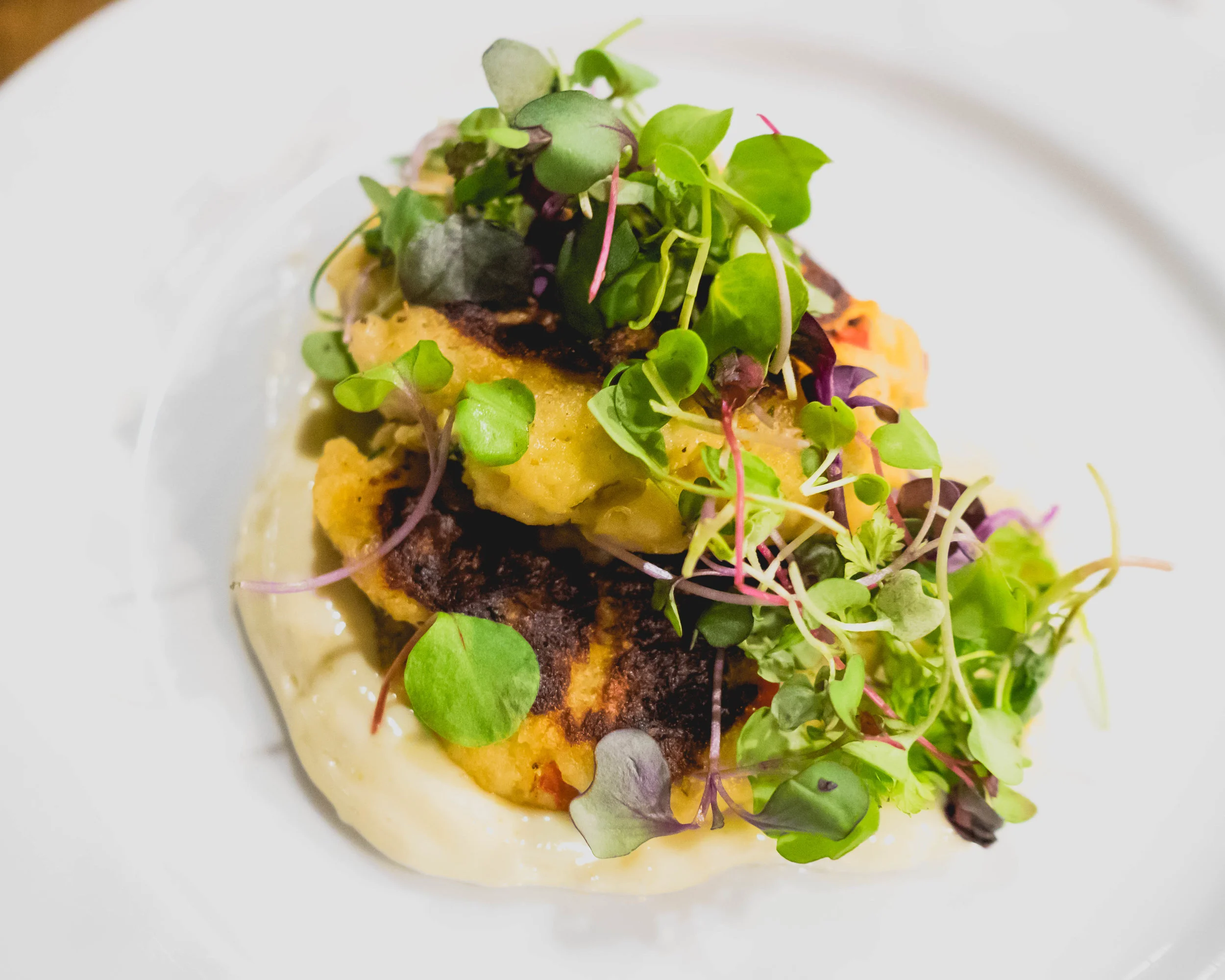 dungeness crab cakes , smoked jalapeno aioli.