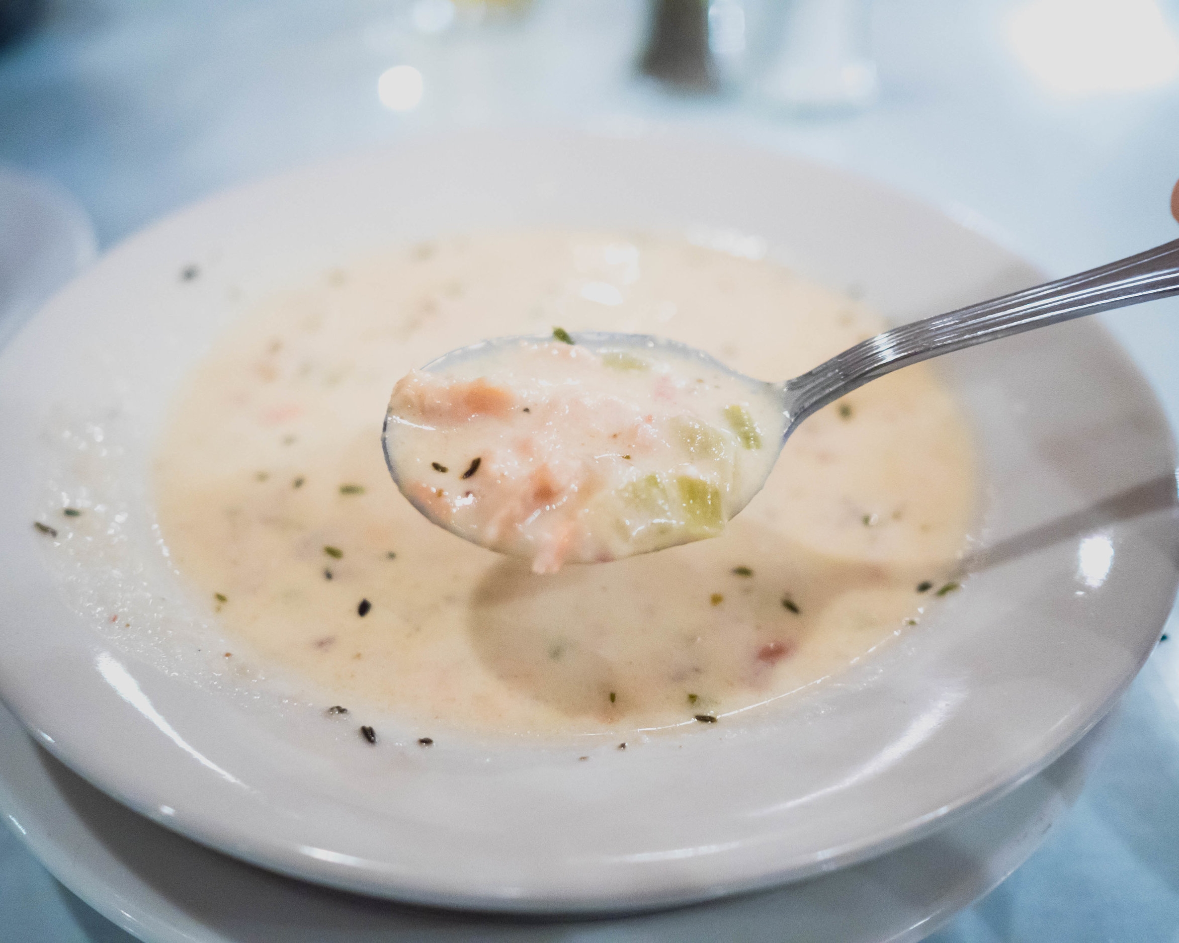 northwest seafood chowder .