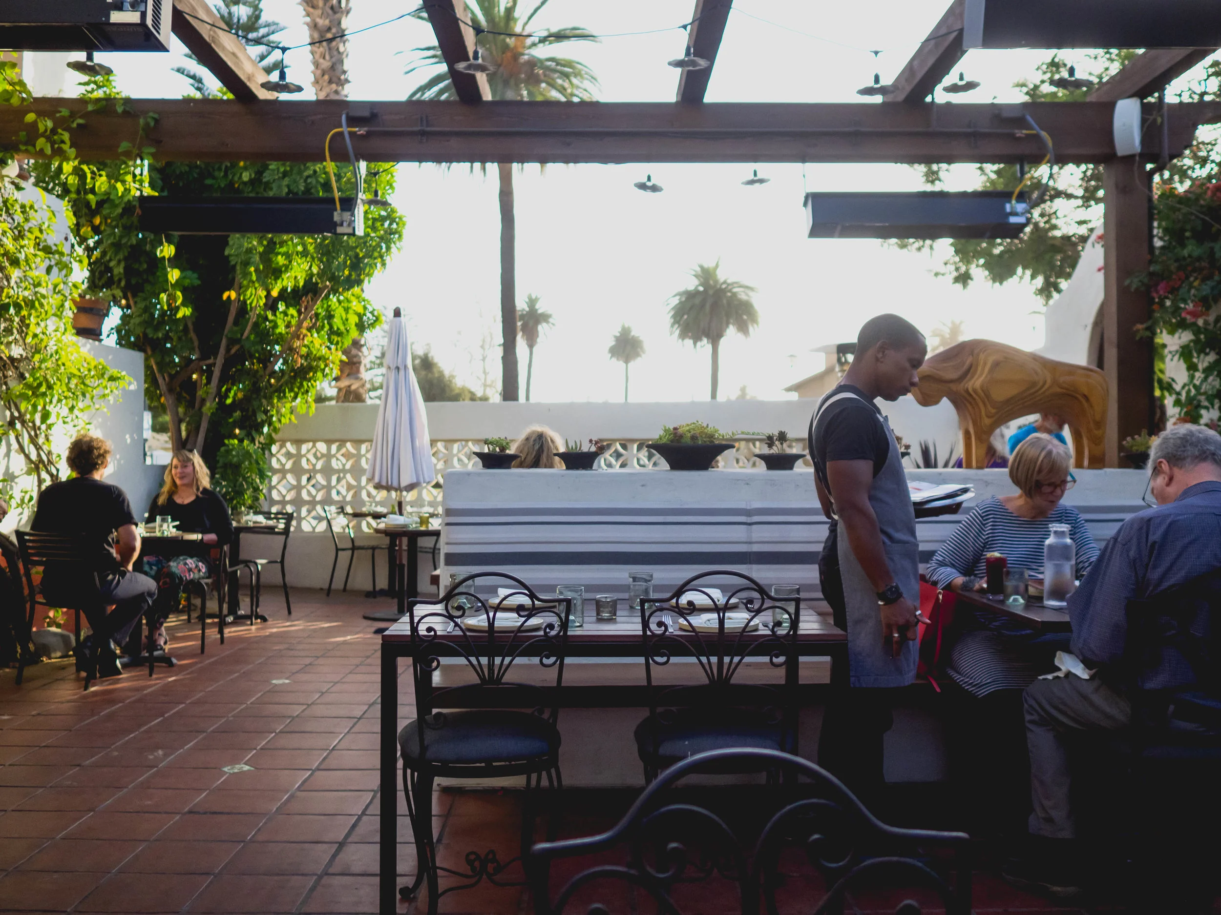 the outdoor patio at loquita .