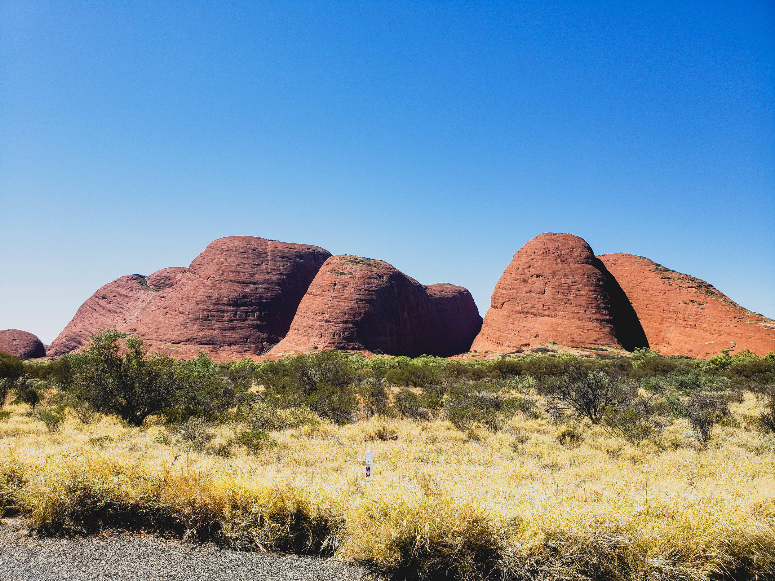 getting closer to kata tjuta.