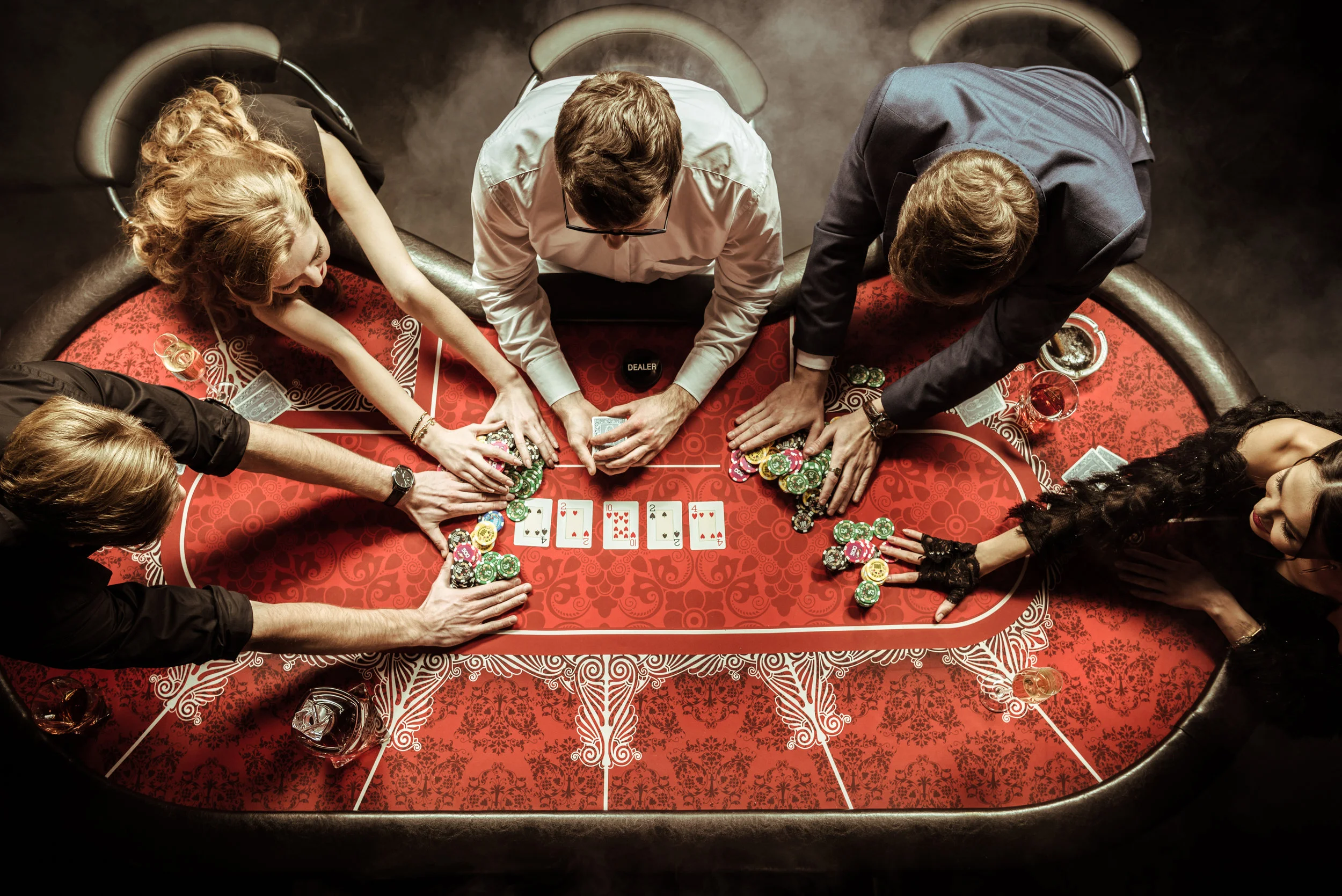 Poker Table_small.jpg