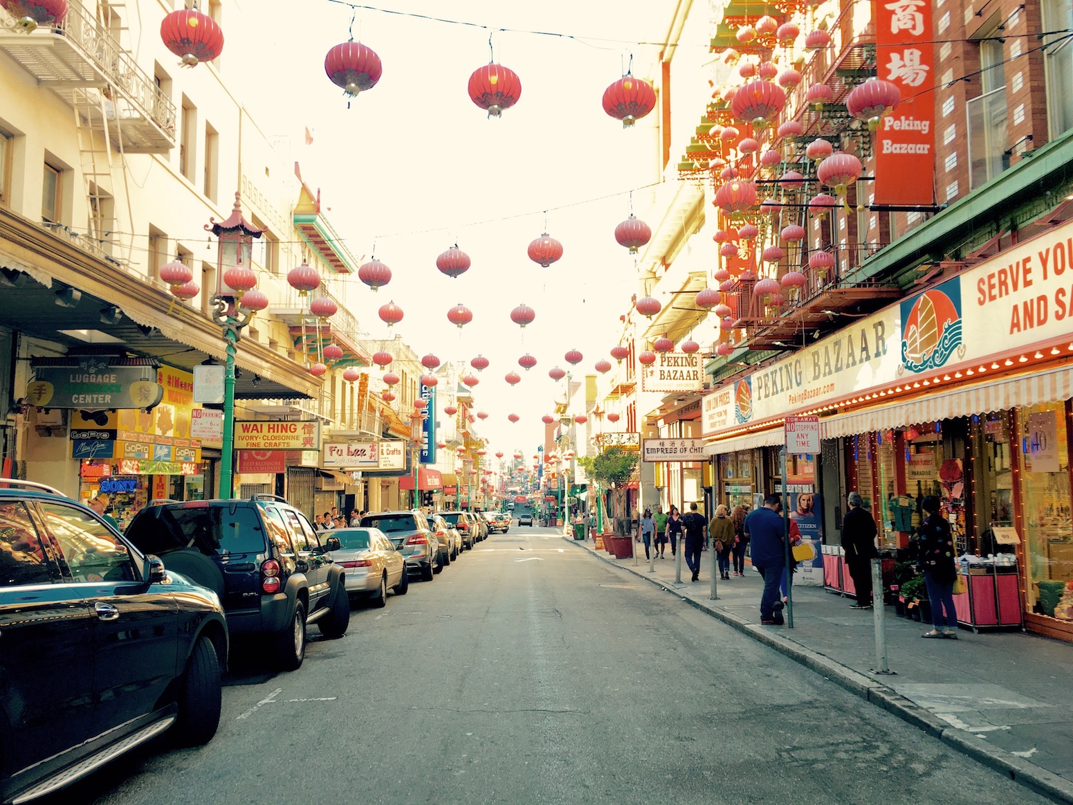 📷 Chinatown, San Francisco | Photo by Justin O’Beirne