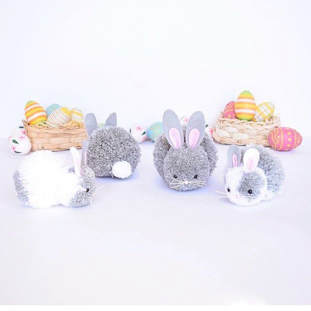 Happy Easter! Wishing everyone a super lovely Sunday.☀️🐰💕 .
Pompom bunnies from a free tutorial from the blog ikatbag.com (July 2014 Bunny Party)

___________________________✍️
#bunnyparty #happyeaster #eastersunday  #eastereggs #easterbunnies #pom