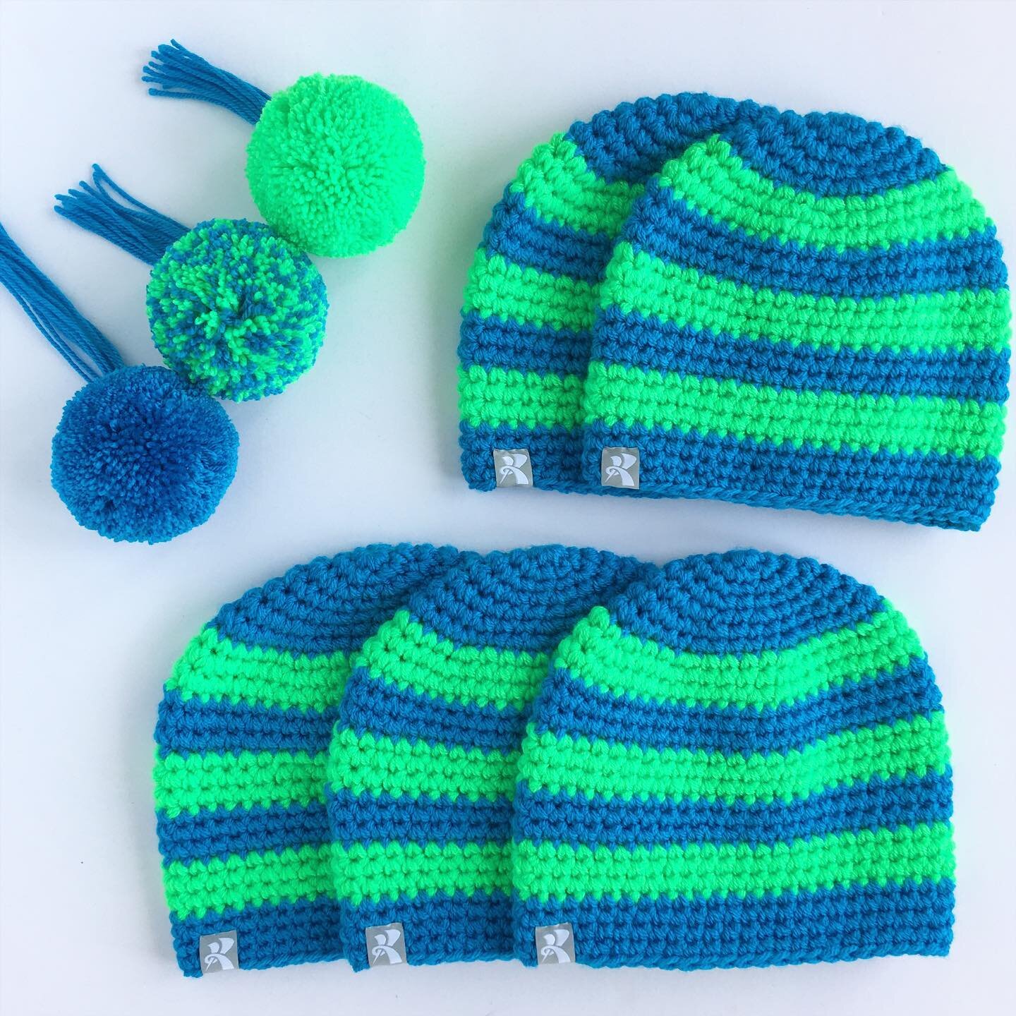 Beanies done and shipped!

I made an extra beanie which I plan to give away with the pompom of winner&rsquo;s choice. 💙💚 Watch this space 👀 
www.kbeanies.com

__________________________________✍️
#designyourown #neon #custombeanie #stripes #design