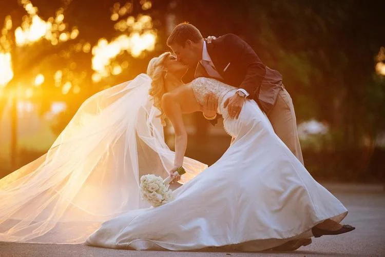 Brittney and Robby - A Chic Nautical Wedding in St. Petersburg
