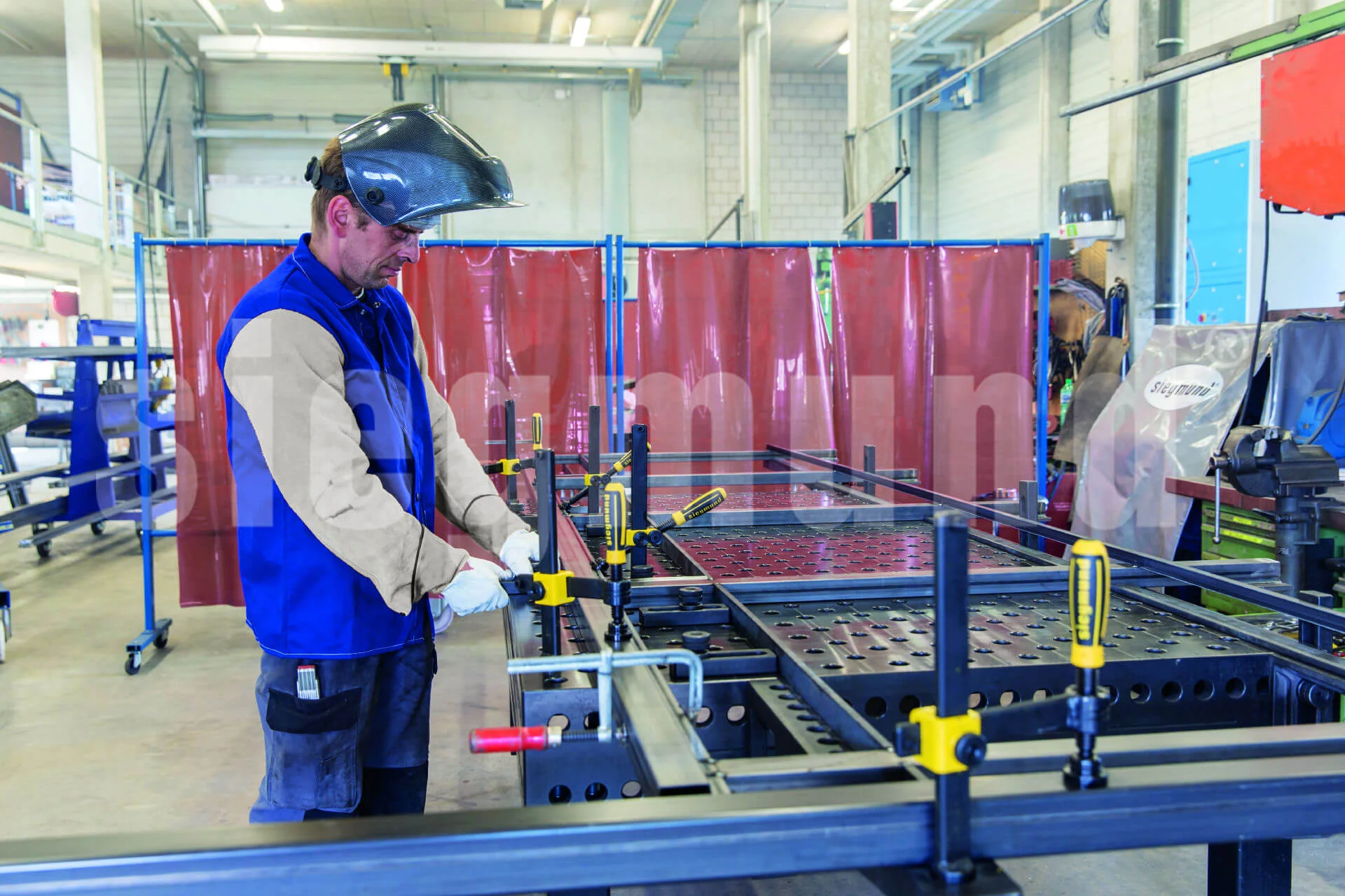 Metal Construction and Sheet Metal Processing - Welding Table and Fixtures Examples - Siegmund - Quantum Machinery Group (24).jpg