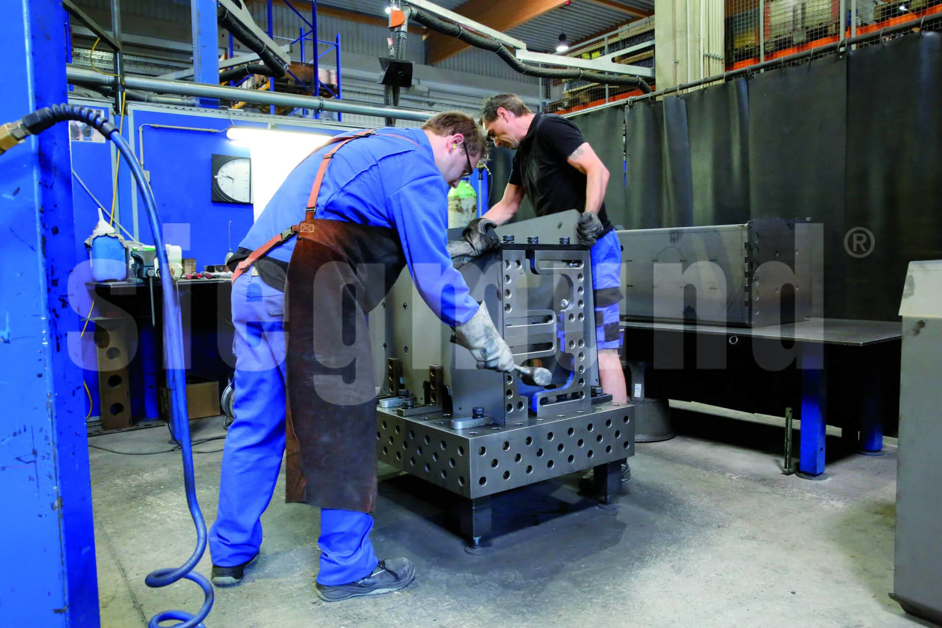 Metal Construction and Sheet Metal Processing - Welding Table and Fixtures Examples - Siegmund - Quantum Machinery Group (32).jpg