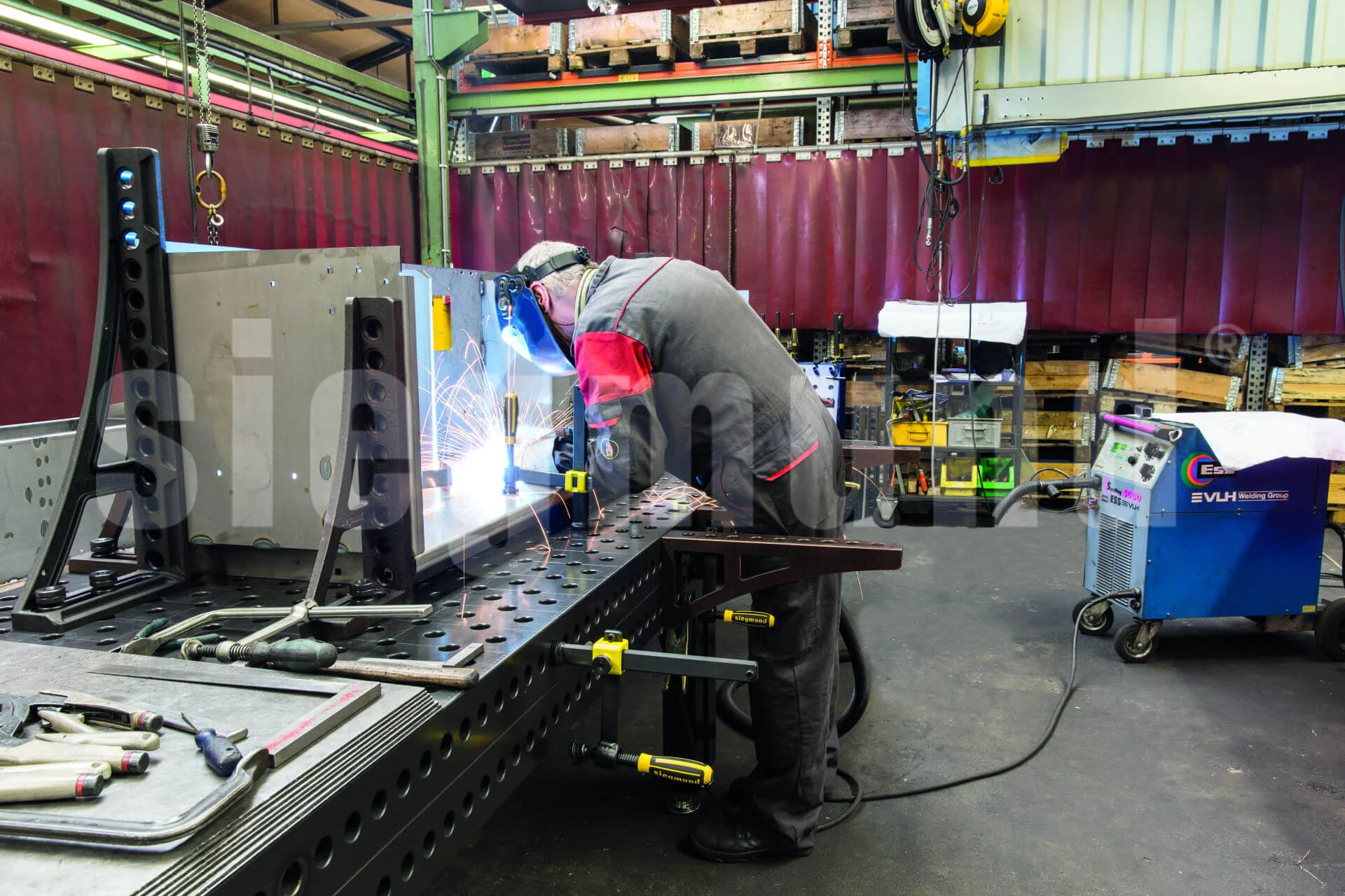 Metal Construction and Sheet Metal Processing - Welding Table and Fixtures Examples - Siegmund - Quantum Machinery Group (45).jpg