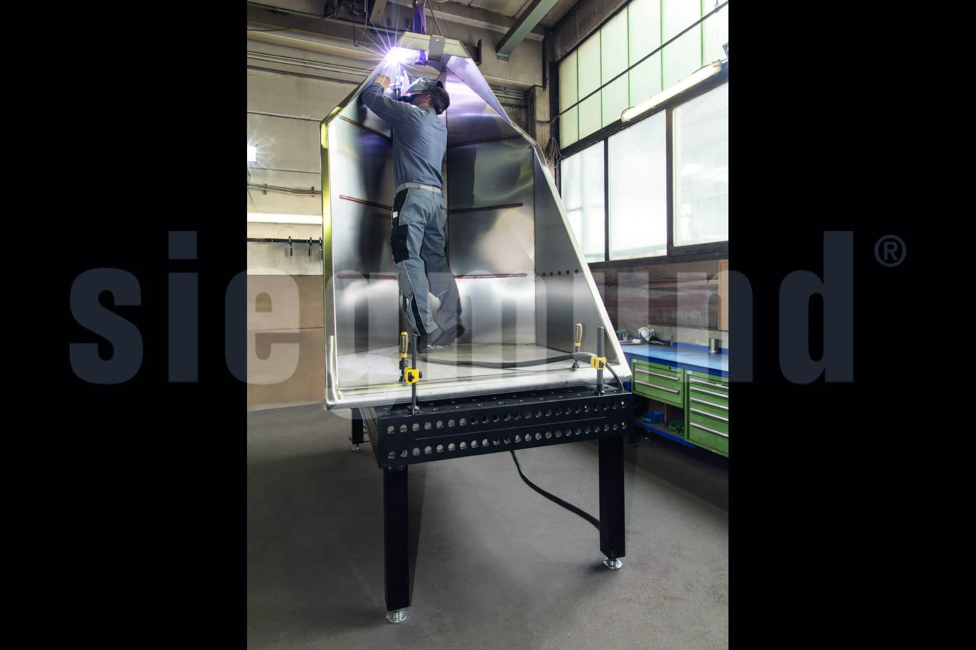 Metal Construction and Sheet Metal Processing - Welding Table and Fixtures Examples - Siegmund - Quantum Machinery Group (51).jpg
