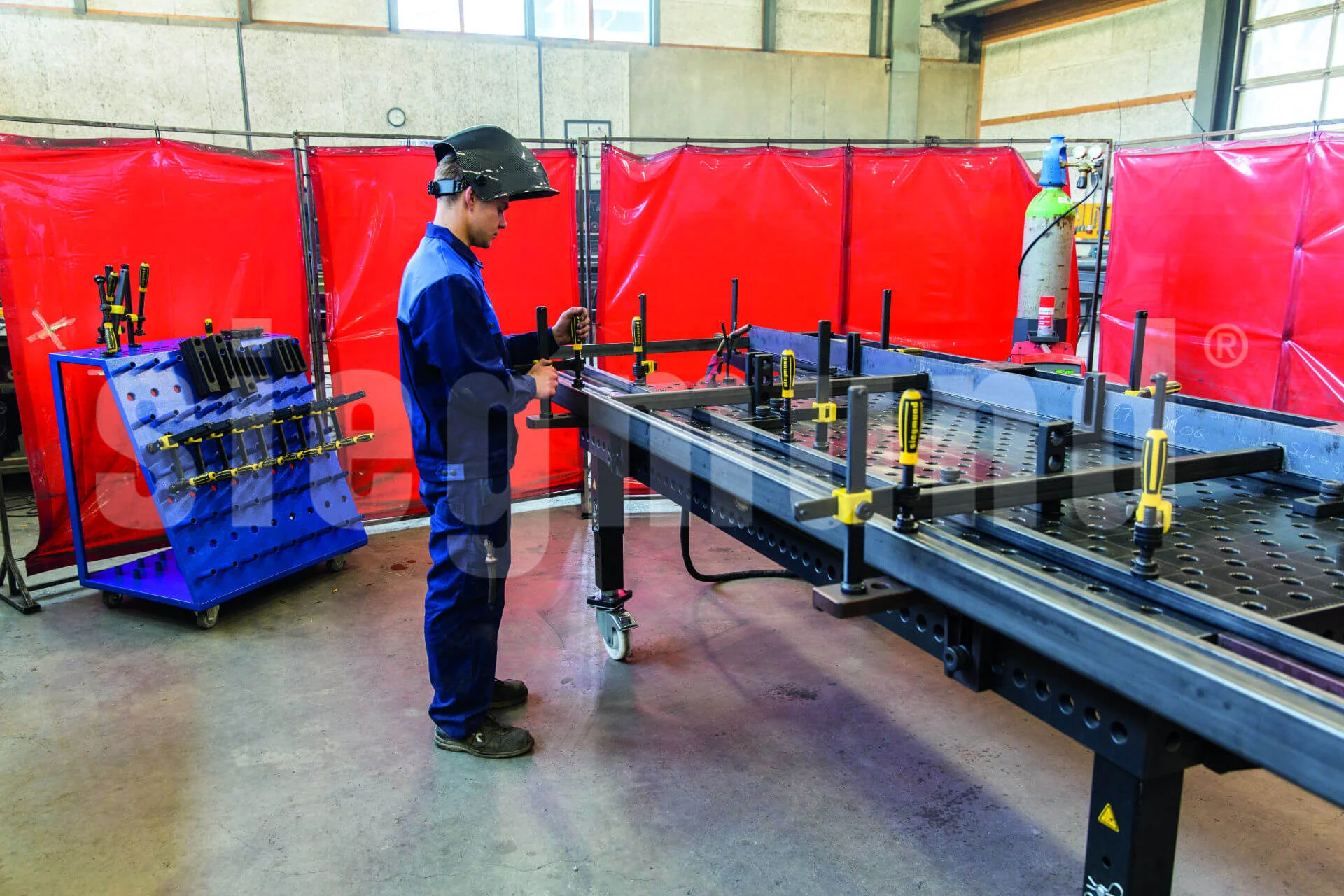 Metal Construction and Sheet Metal Processing - Welding Table and Fixtures Examples - Siegmund - Quantum Machinery Group (113).jpg