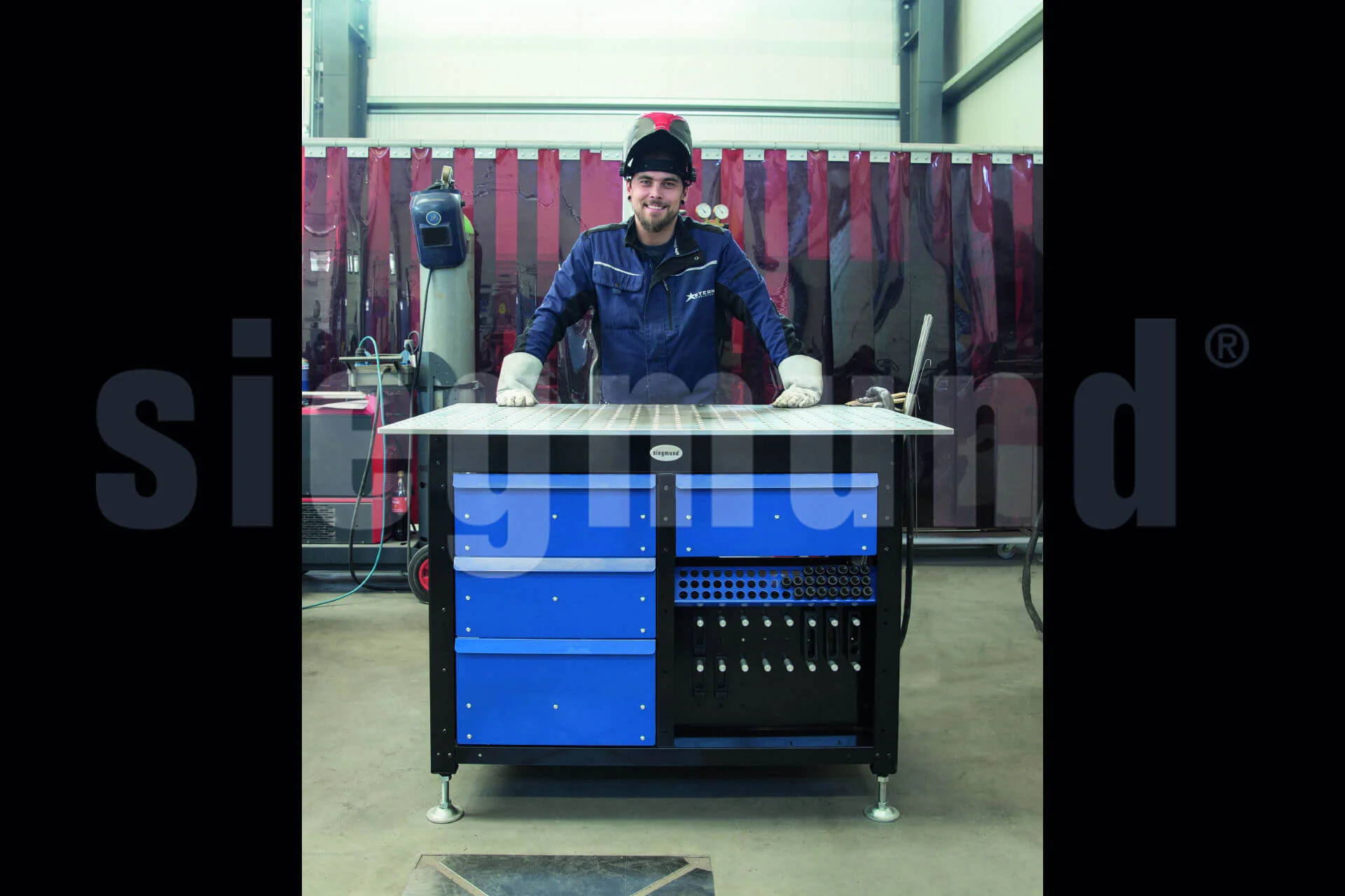 Metal Construction and Sheet Metal Processing - Welding Table and Fixtures Examples - Siegmund - Quantum Machinery Group (1).jpg