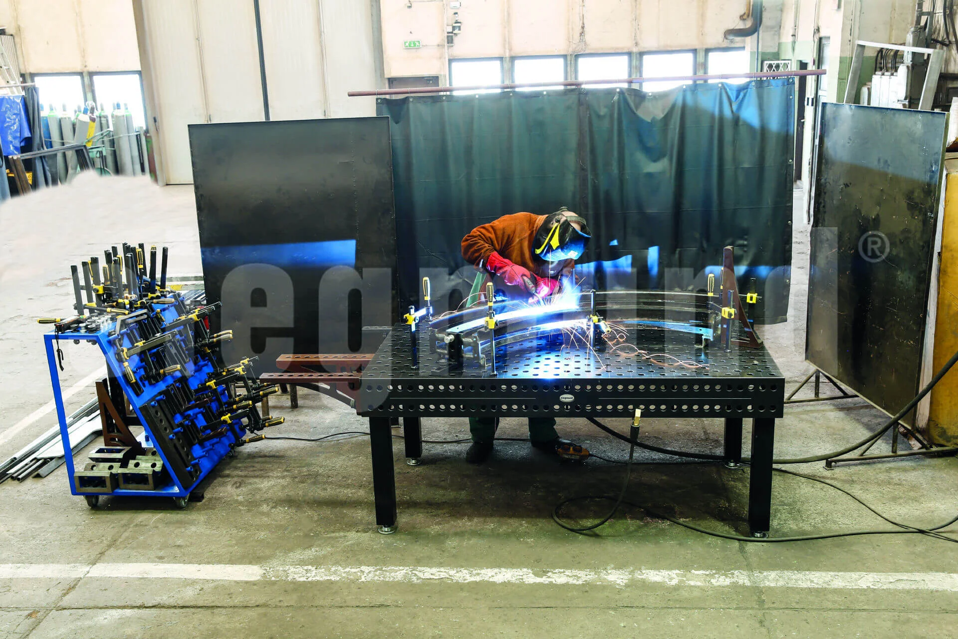 Metal Construction and Sheet Metal Processing - Welding Table and Fixtures Examples - Siegmund - Quantum Machinery Group (13).jpg