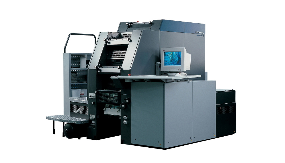Our Heideberg DI press with waterless ink technology allows us to create stunning prints while being environmentally responsible.