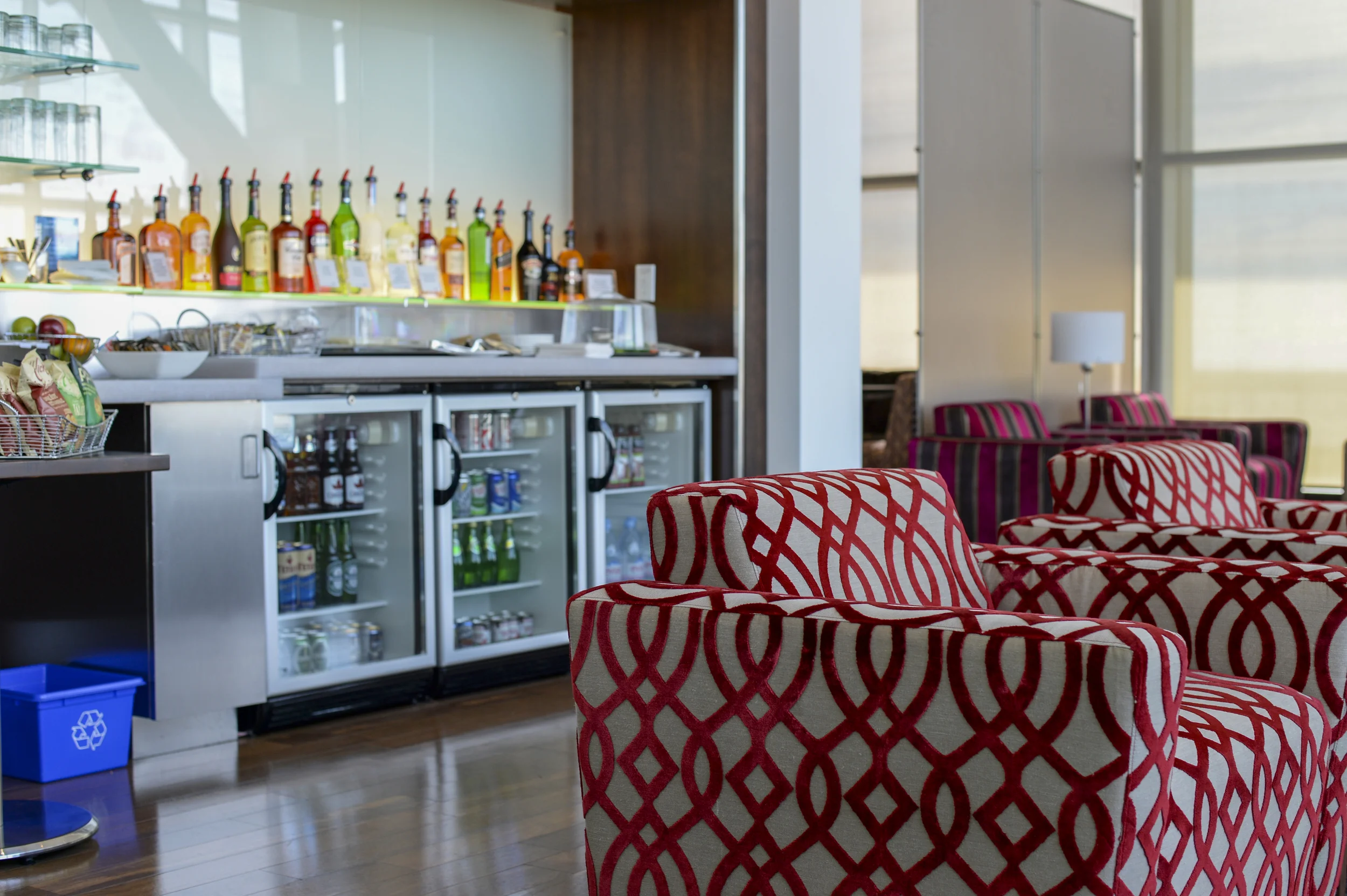 ba_firstclass_lounge.jpg