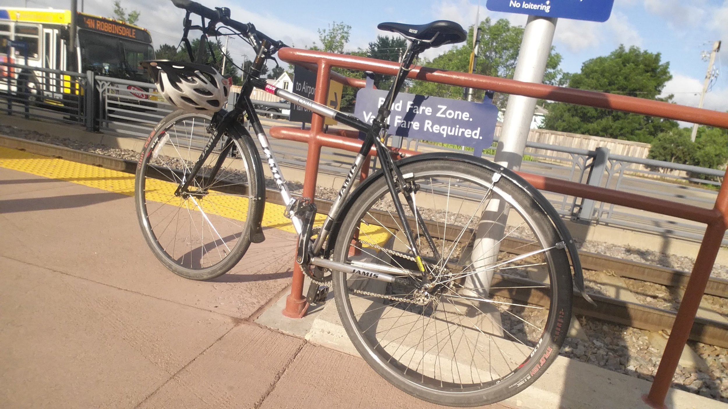 Jamis Coda - around town & crummy weather commuter