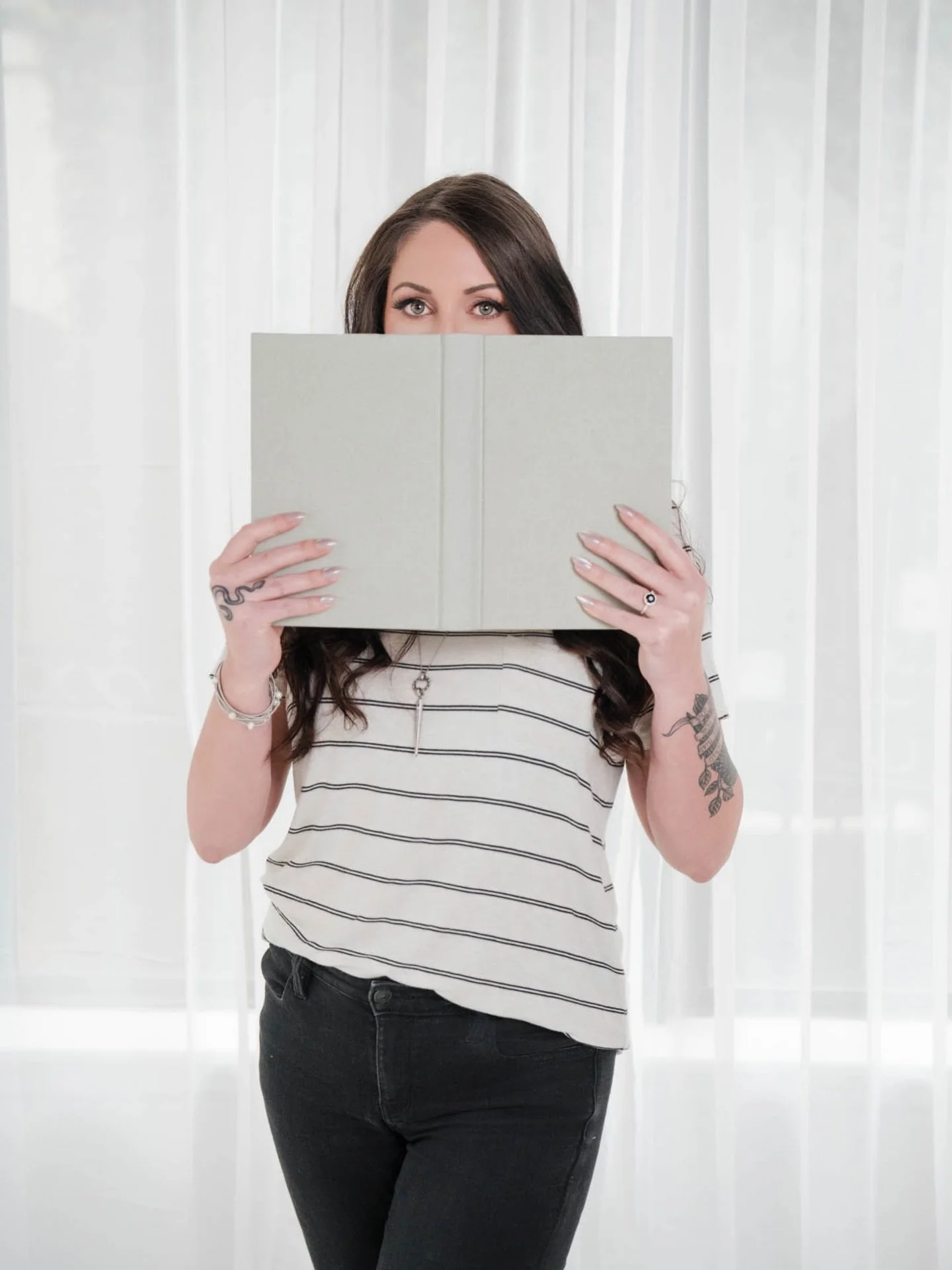 Nobody&rsquo;s reading your emails because your subject lines put them to sleep.

If it reads like every other email in their inbox, it&rsquo;s getting ignored.

Harsh? Maybe. 

True? Absolutely.

Your subject line is the bouncer at the door. Boring 