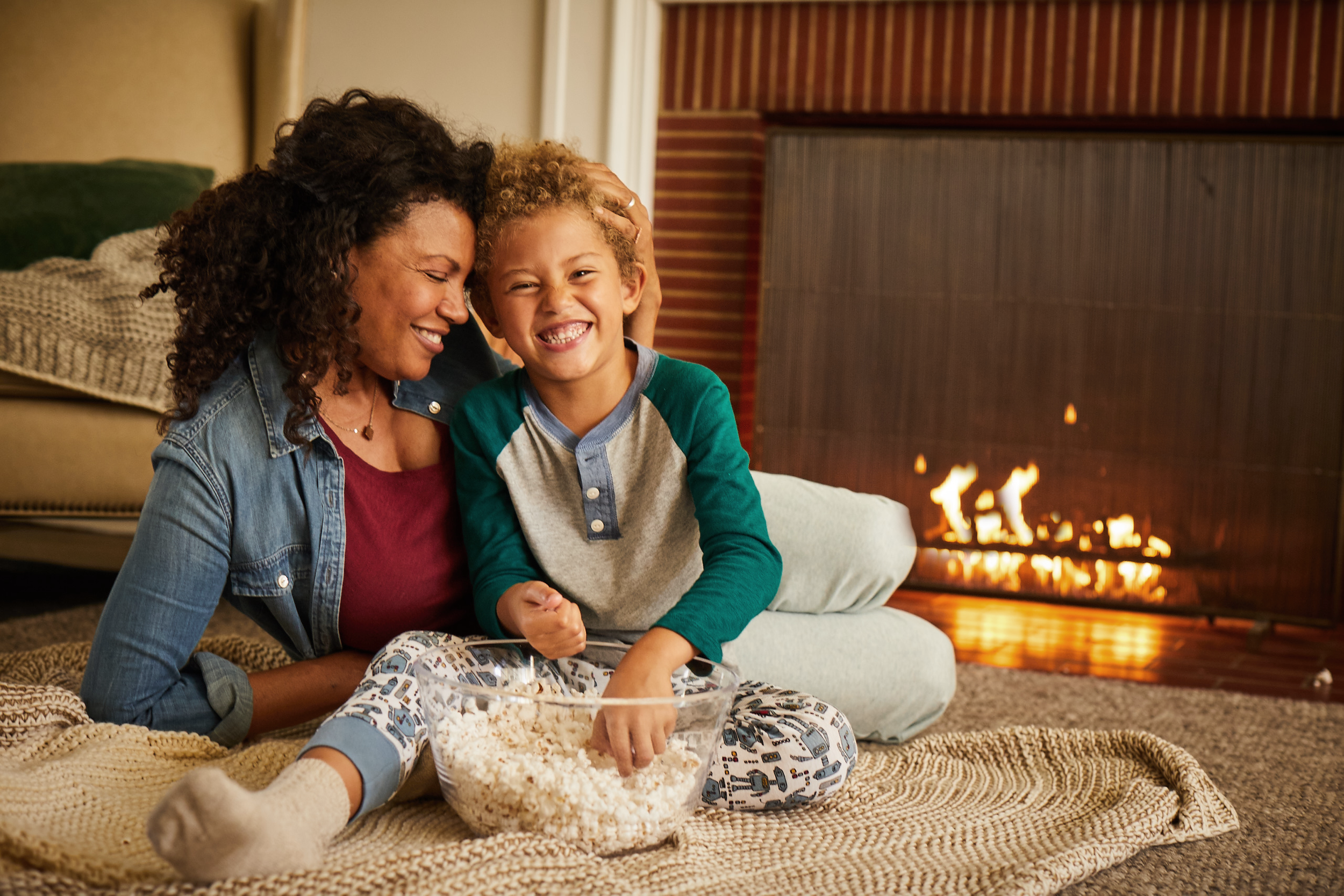 10_Walgreens_Fireplace_9491_ed.png