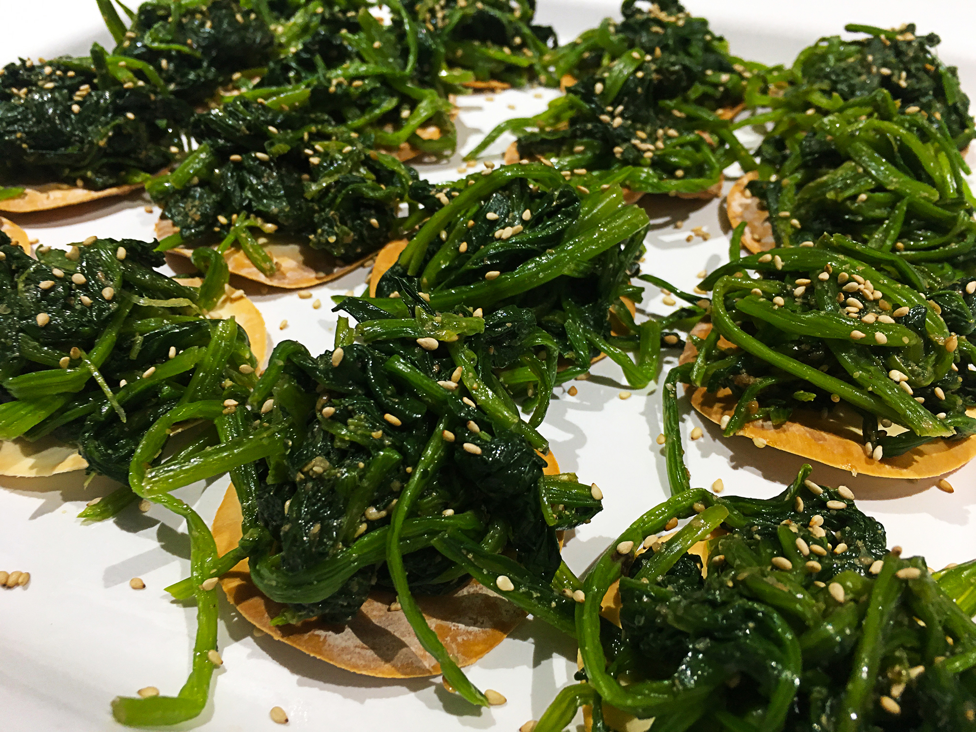 Spinach gomaee medium.jpg