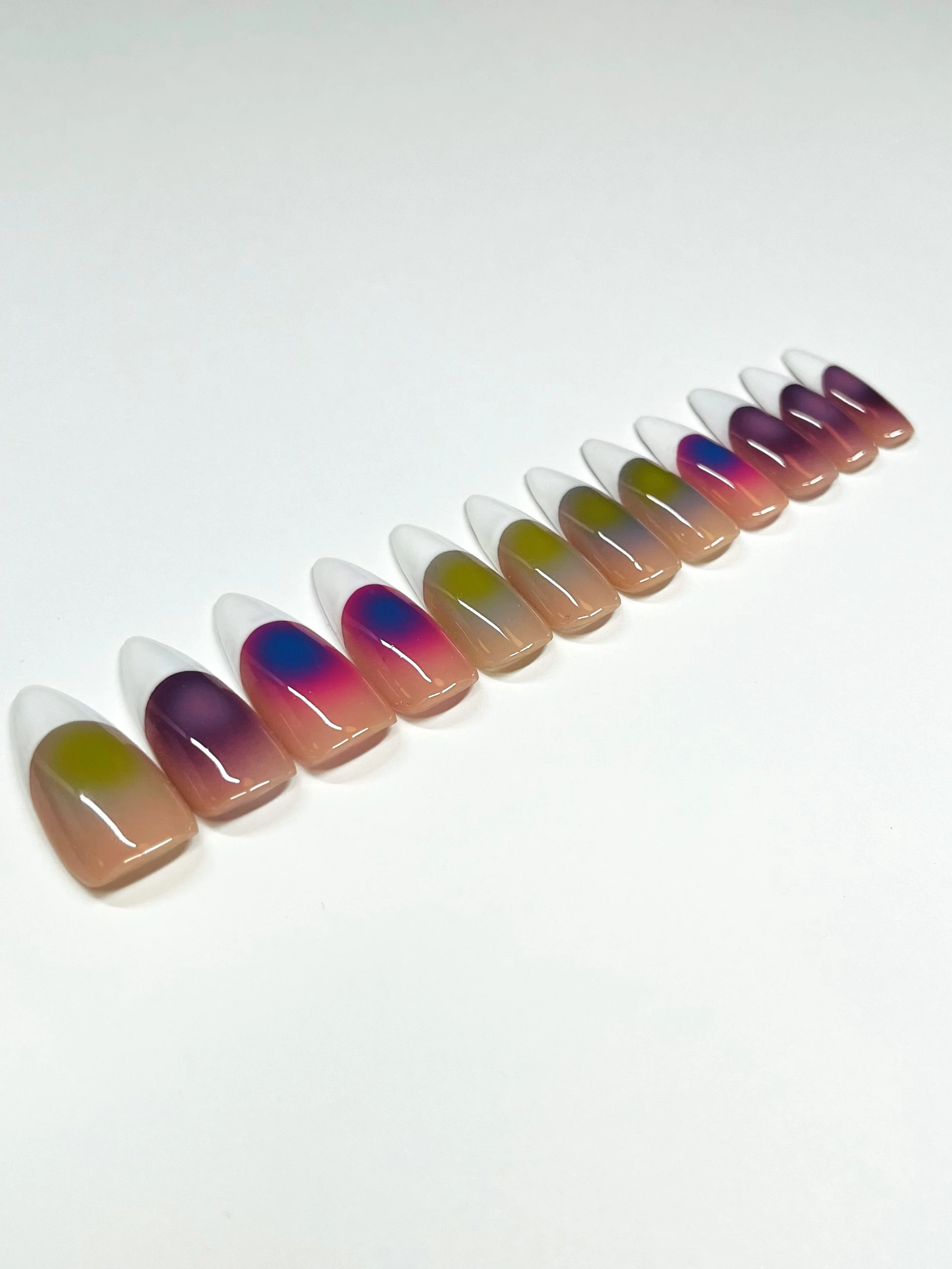 Multicolor Aura Apres Gel-X Press Ons (Almond Long)
