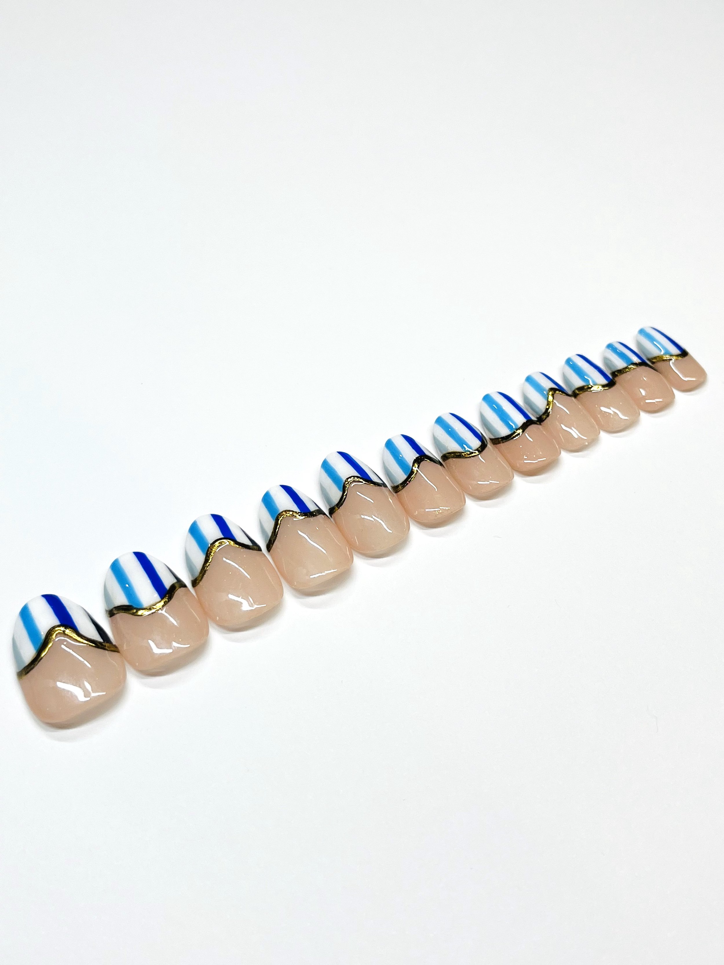 Blue Stripes Apres Gel-X Press Ons (Round Short)