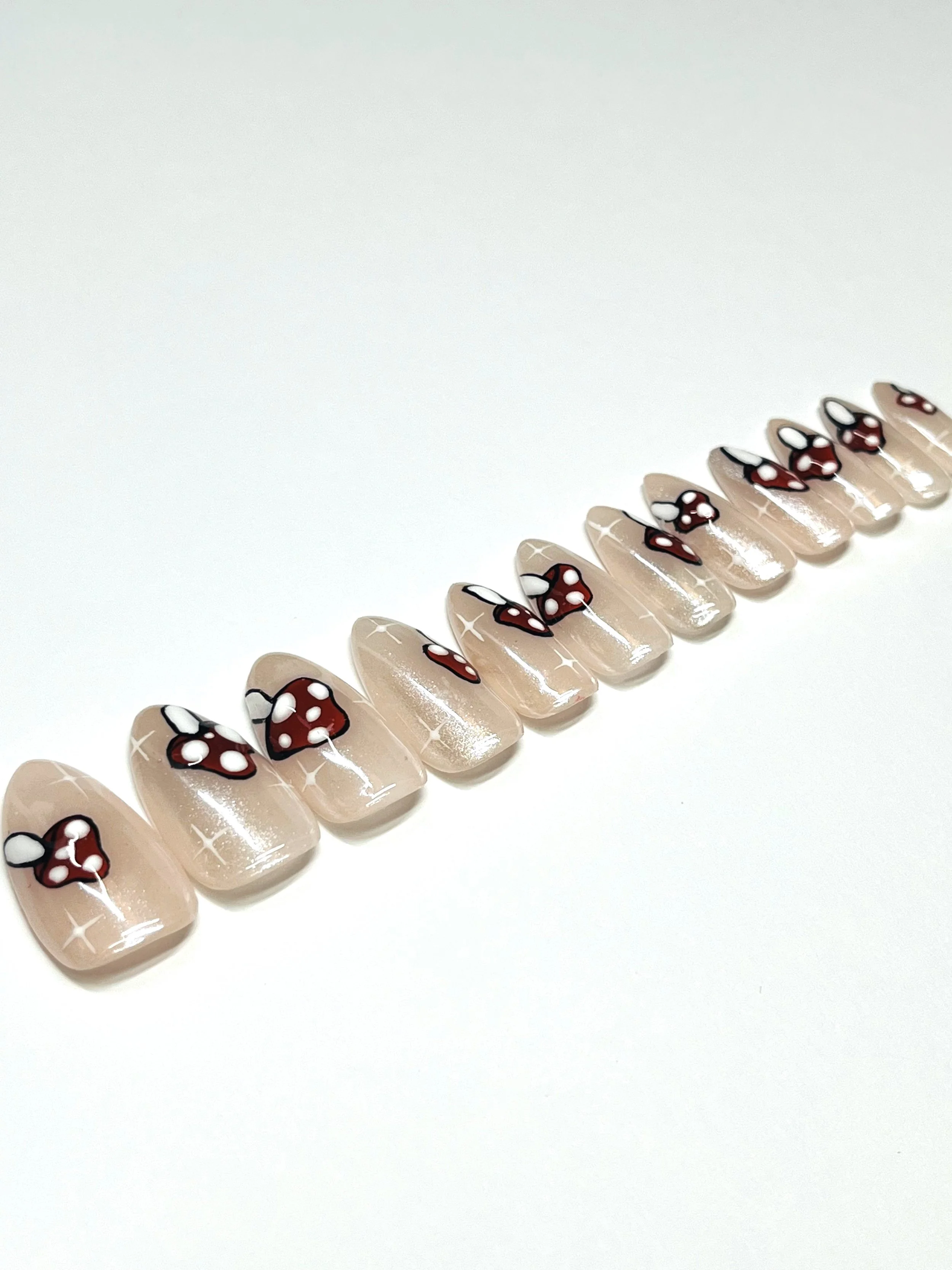 Mushroom Galore Apres Gel-X Press Ons (Almond Short)