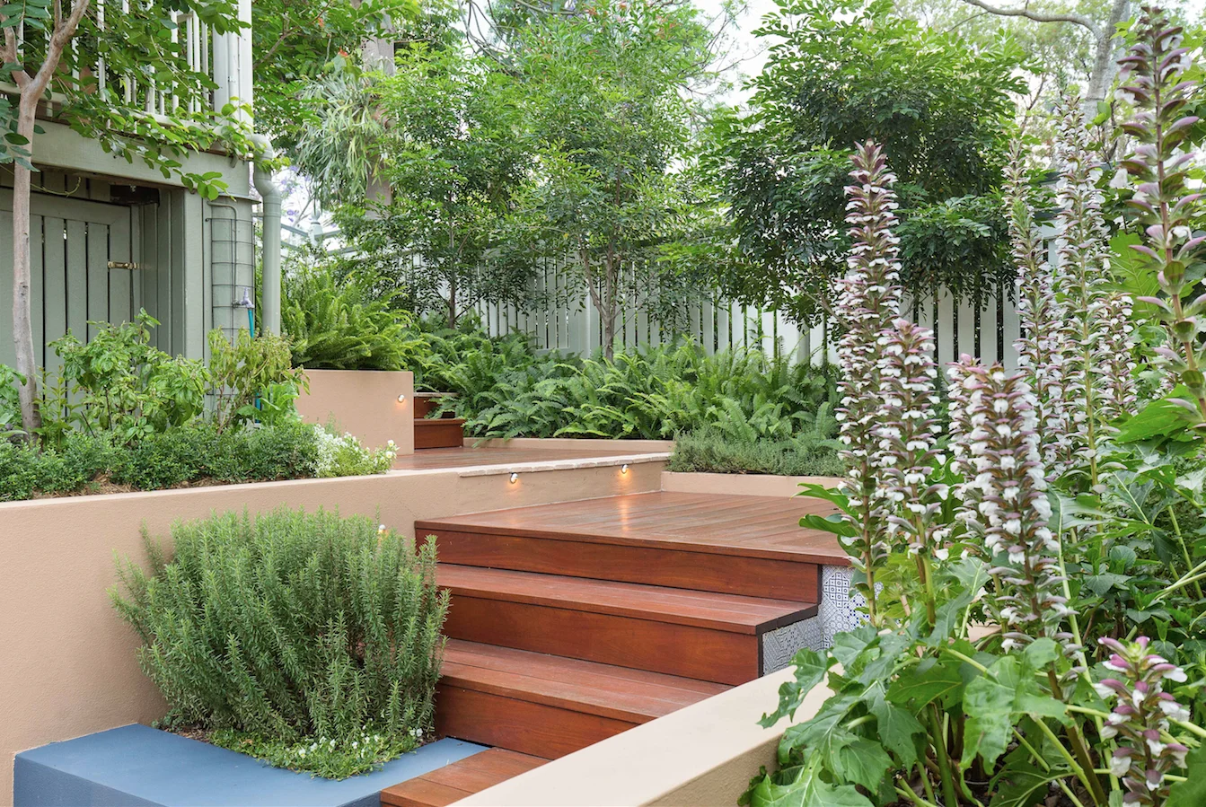 Courtyard-garden-3.jpg