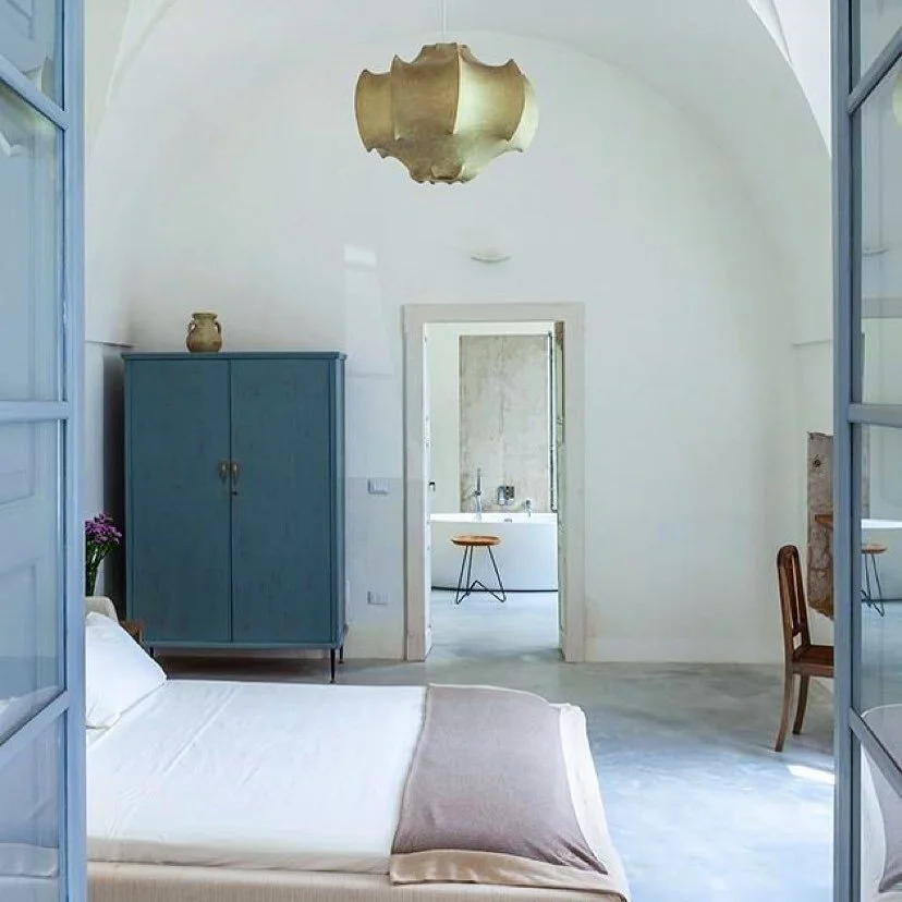 simplicity and texture via @wallpapermag