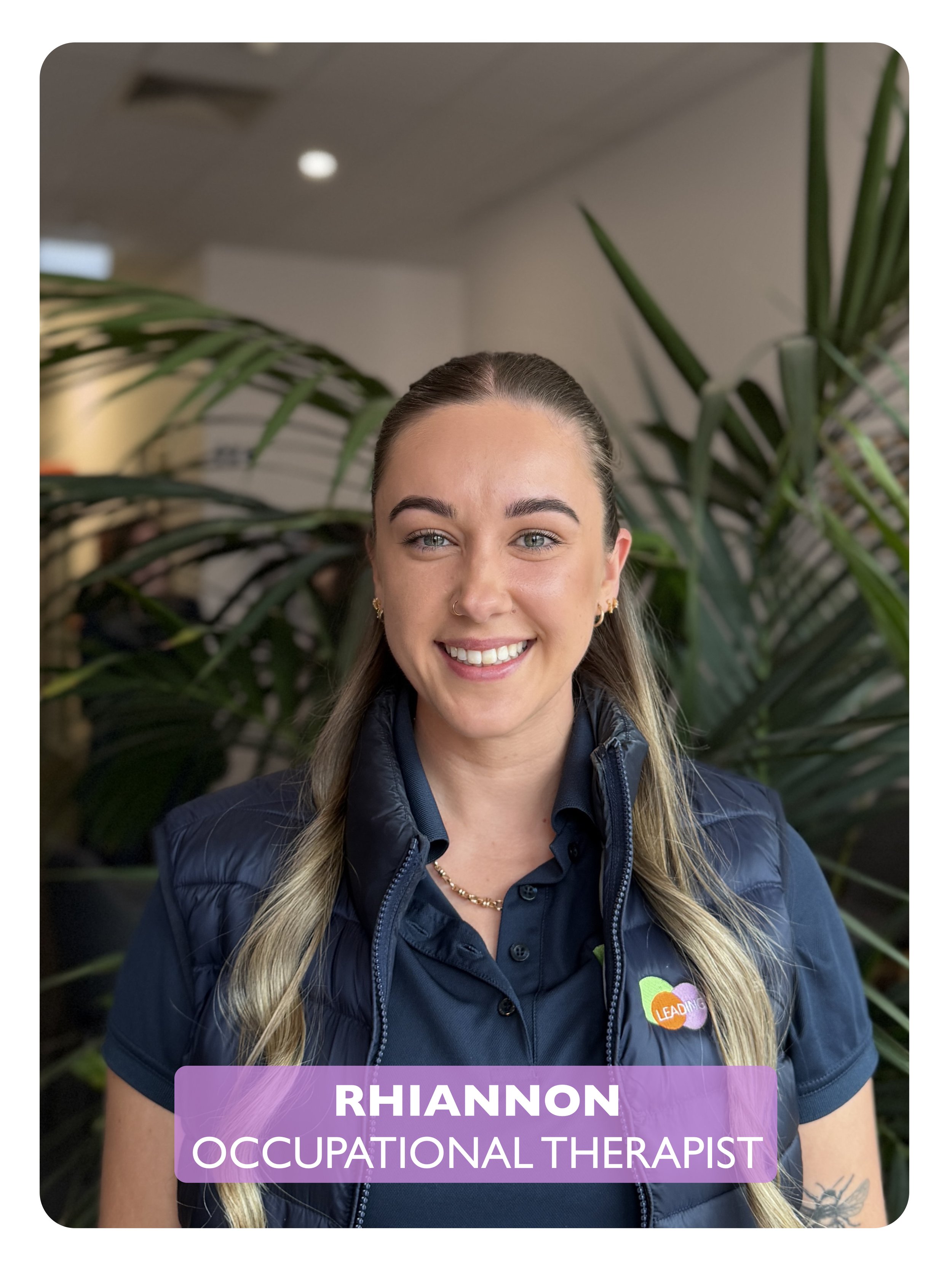 Portrait_RHIANNON (2).jpg