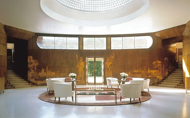 eltham-lobby_3251350b.jpg