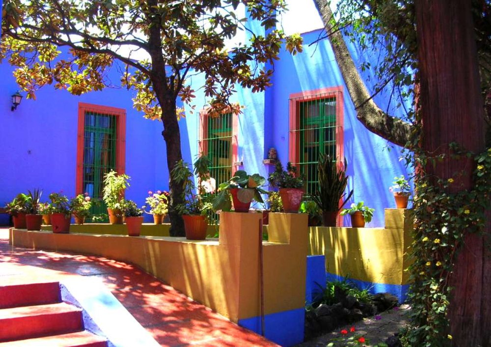  Frida Kahlo Museum - also known as Casa Azul (the Blue House). 