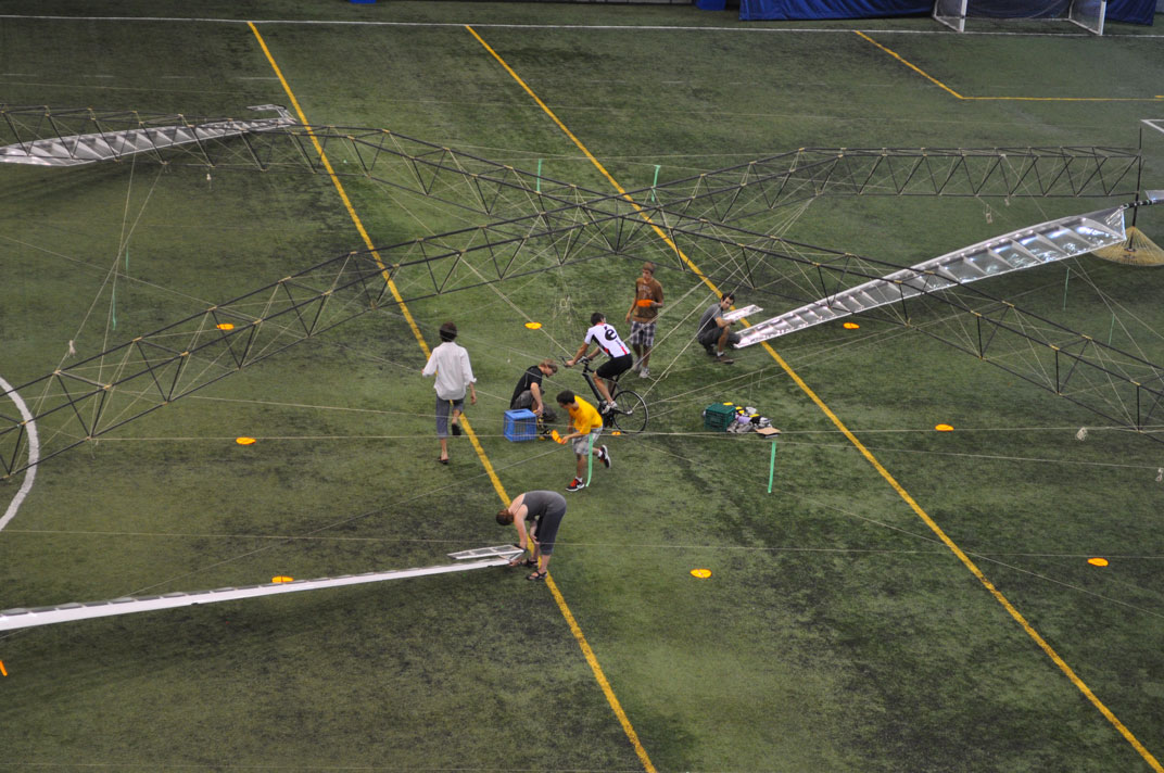 The team adjusts tension on the Vectran “truss lines” (photo credit Mike Campbell/ckmmphotographic)