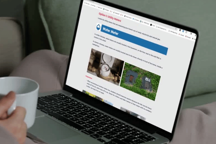 B) Help pages guide students