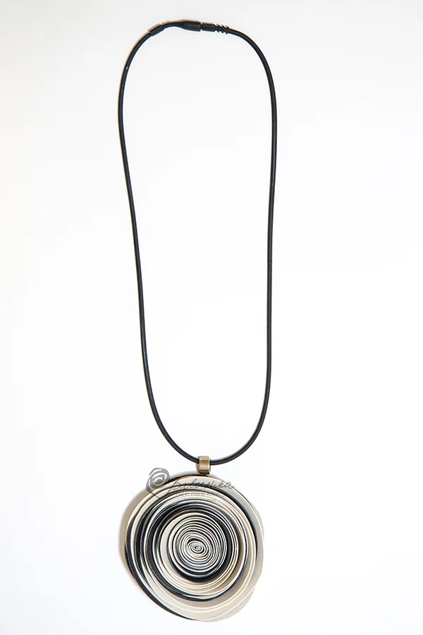 CLASSIC BALUSHKA NECKLACE
