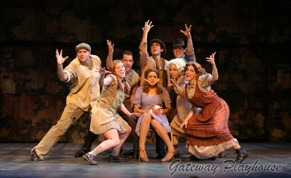 gallery_urinetown_06.jpg