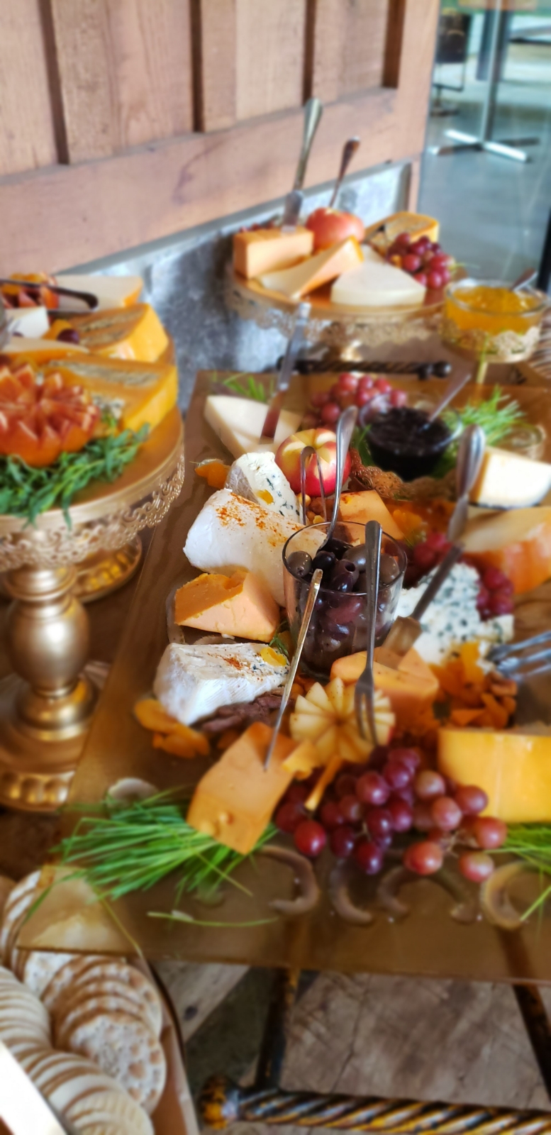 WeddingFruitandCheeseApp.jpg