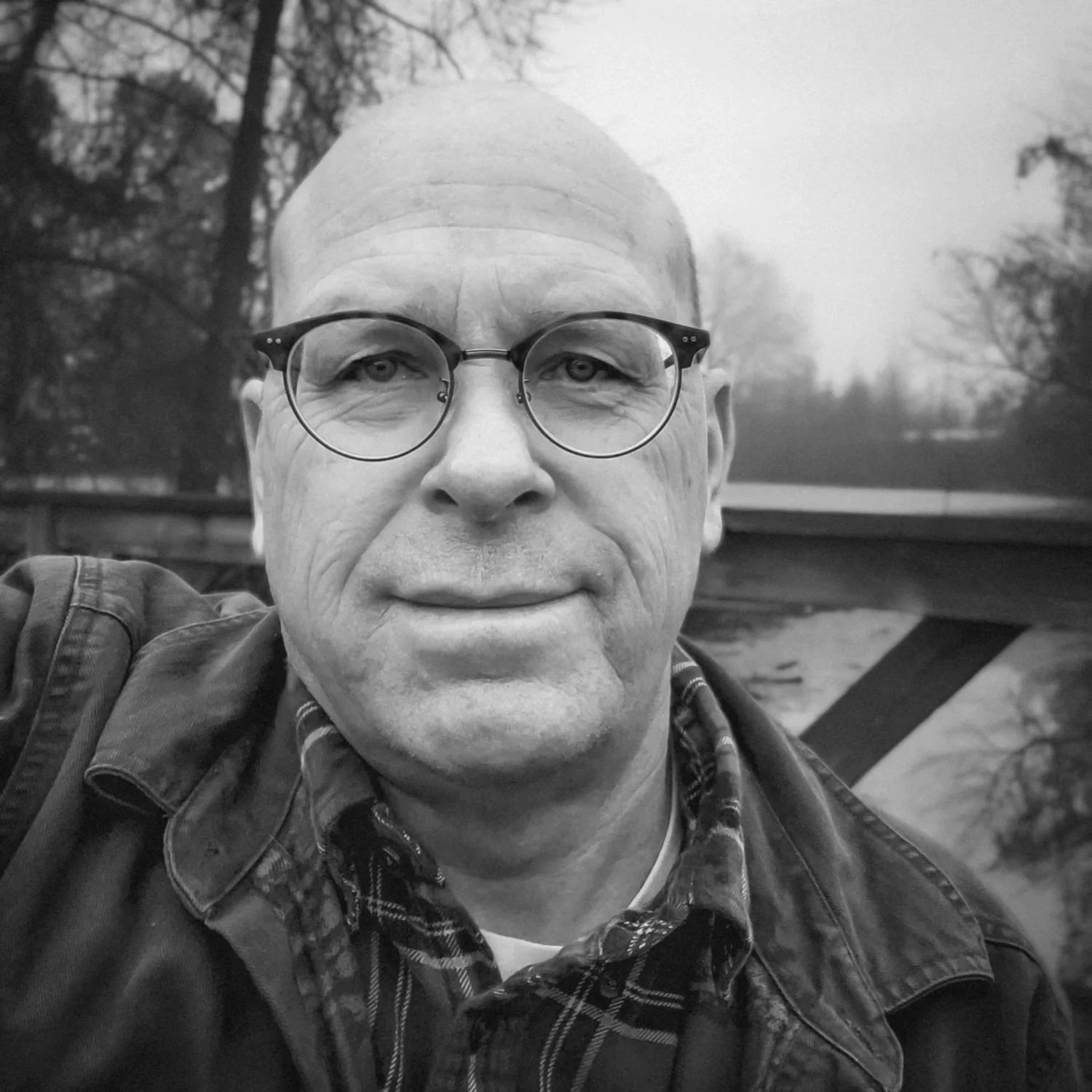 tommy.twp.com.bnw.jpg