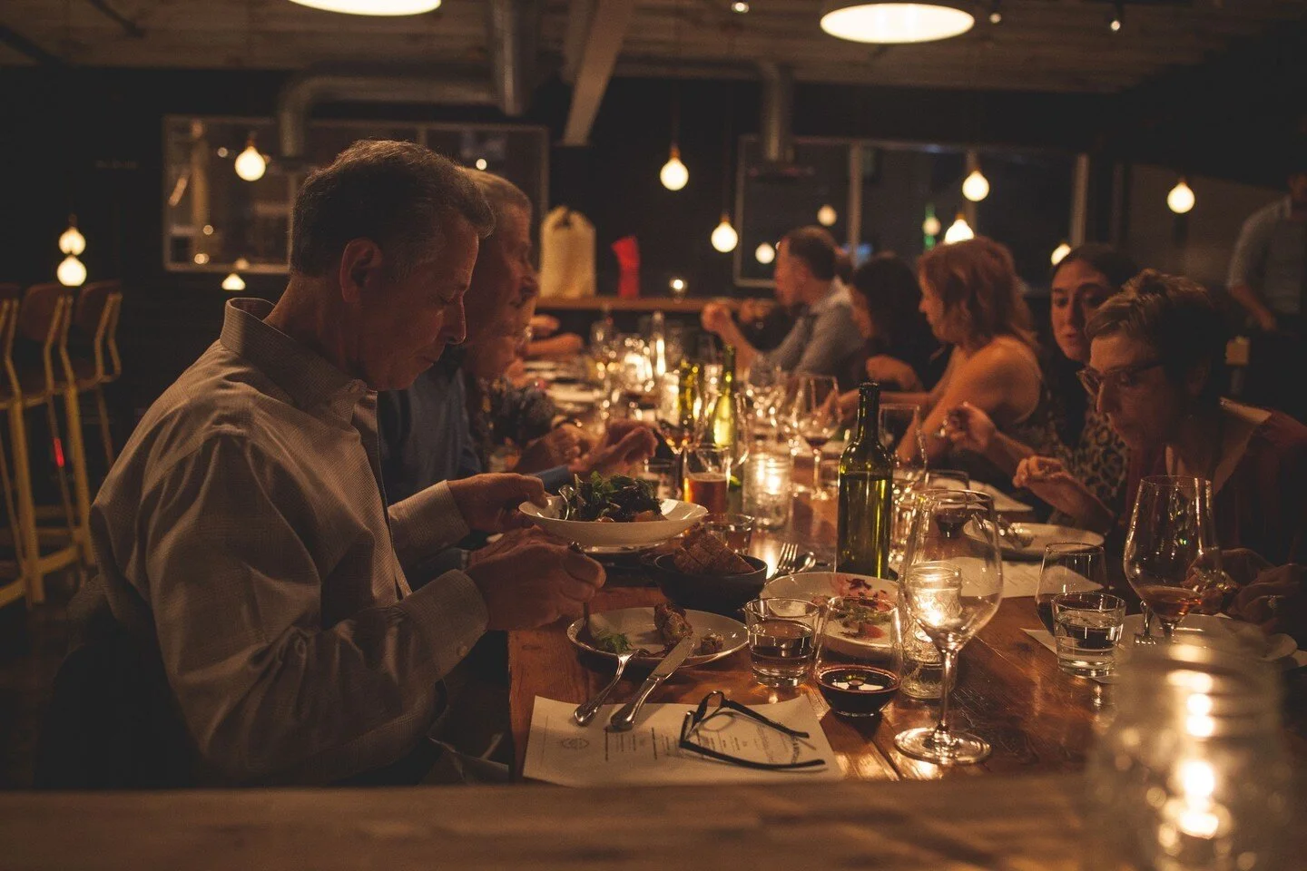 Planning private event? Look no further, we are here, from our beautiful upstairs bar to our back patio. We are quickly booking up for the Holiday months, so reserve your spot ASAP⁠
-⁠
-⁠
-⁠
⁠
#phillyseafood #seafood #rawbar #phillyfood #phillyfoodne