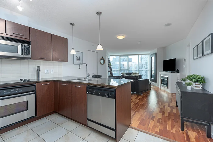 1199 Seymour-29.jpg