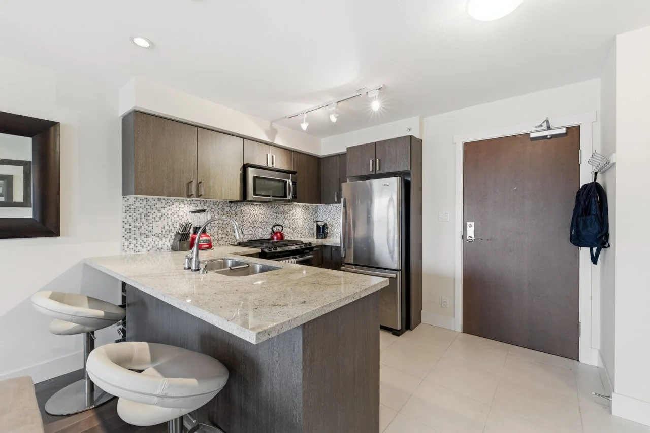 012_PH8-1689-E-13th-Ave-MLS.jpg