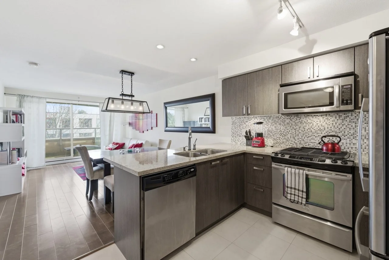 015_PH8-1689-E-13th-Ave-MLS.jpg