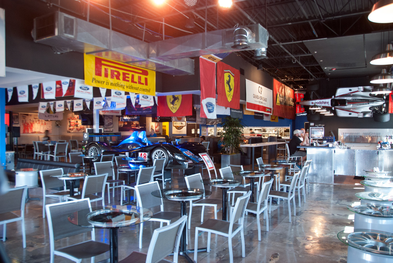 Reservations — Garage Grill Restaurant, Serving Herriman
