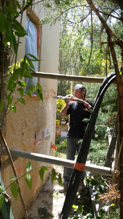 peres services rénovation de façades à marseille.jpg