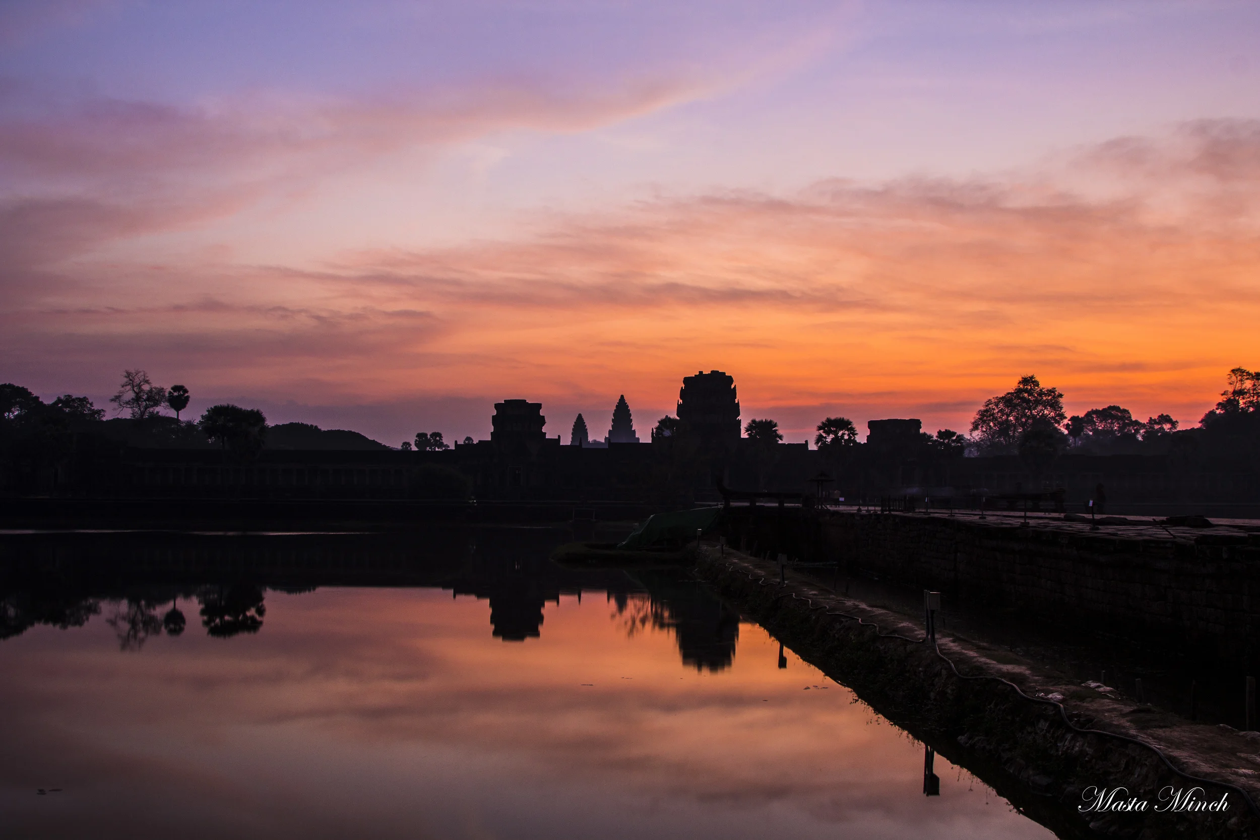 The amazing view of Angkor Wat in the early morning sun at 5:00AM