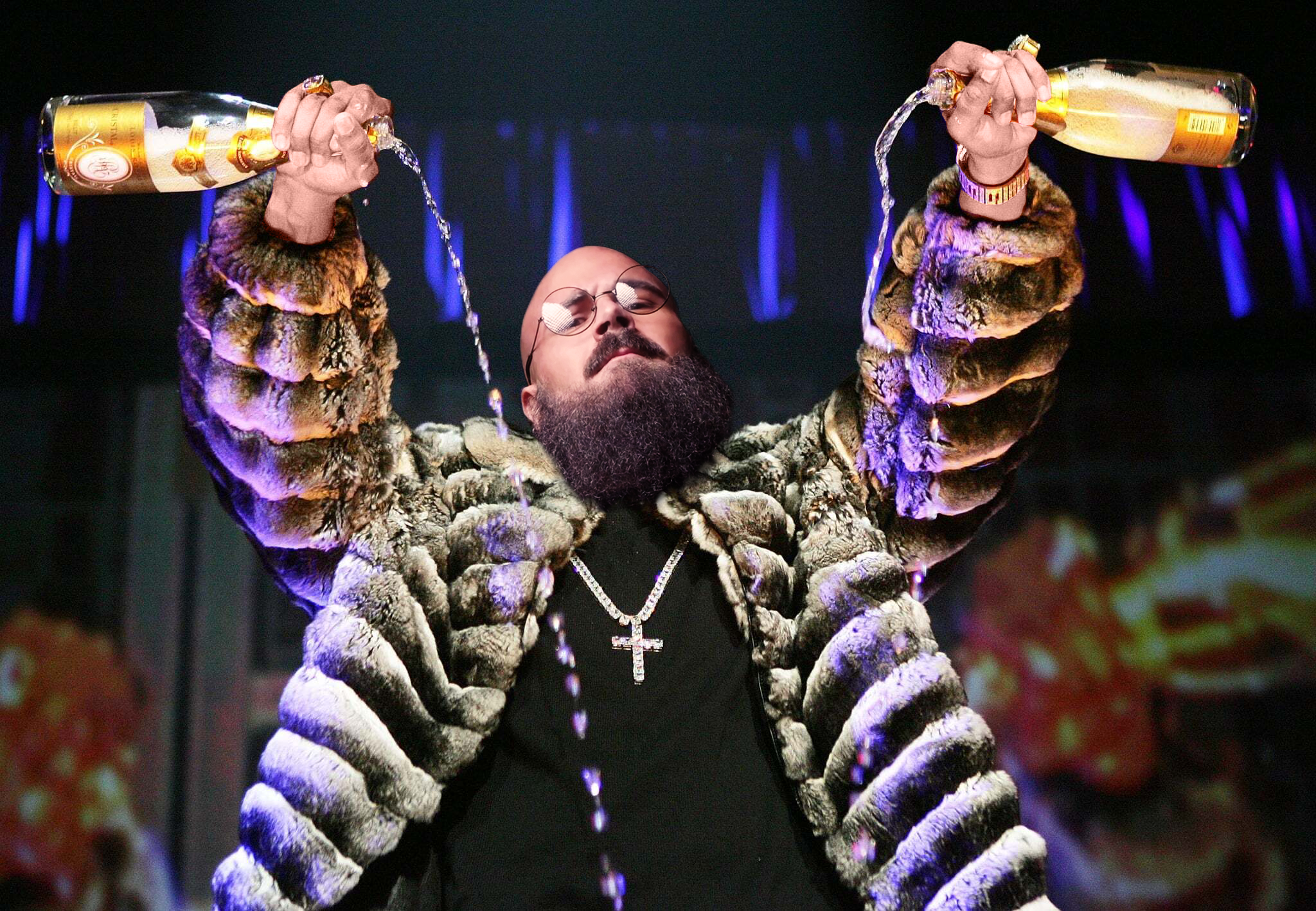 Diddy-double-fisted-his-Champagne-bottles-during-performance-NYC (1) copy.png