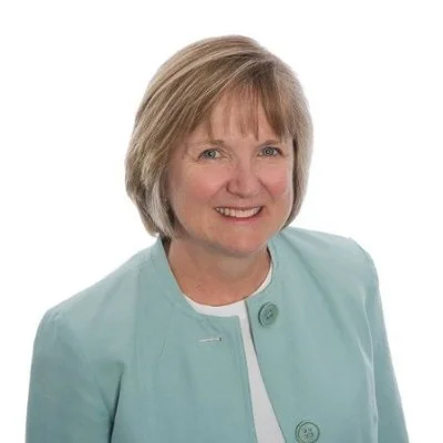 Vicki Amon-Higa - CX Catalyst & Executive Coach, formally, VP of Customer Experience @ Symantec